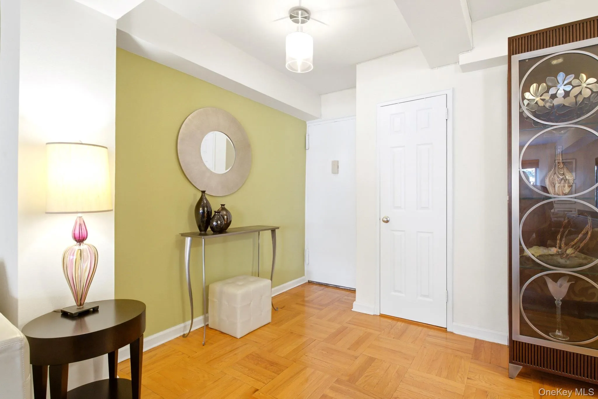 110-20 71st Road, New York, NY, 1 Bedroom Bedrooms, 4 Rooms Rooms,1 BathroomBathrooms,Residential,For Rent,71st,0,1064738 110-20 71st Road, New York, NY, 1 Bedroom Bedrooms, 4 Rooms Rooms,1 BathroomBathrooms,Residential,For Rent,71st,0,1064738