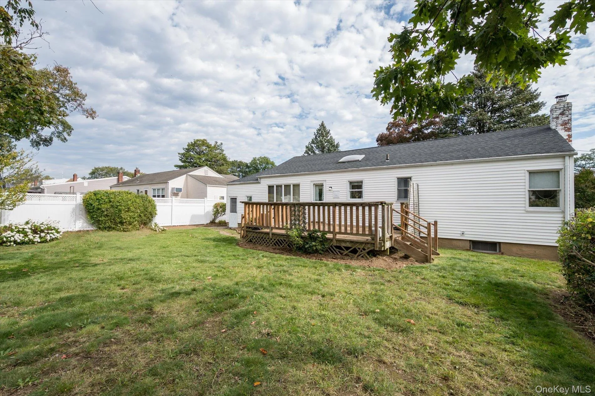 4 Paula Drive, Oyster Bay, NY, 3 Bedrooms Bedrooms, 6 Rooms Rooms,1 BathroomBathrooms,Residential,For Rent,Paula,0,1064765 4 Paula Drive, Oyster Bay, NY, 3 Bedrooms Bedrooms, 6 Rooms Rooms,1 BathroomBathrooms,Residential,For Rent,Paula,0,1064765