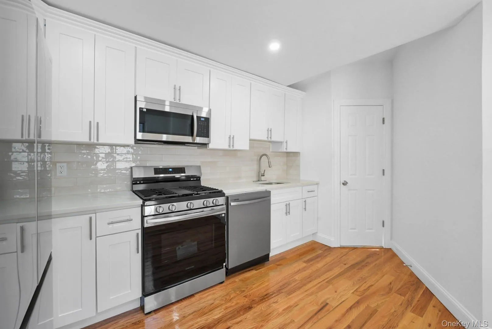 145-14 Sutter Avenue, New York, NY, 3 Bedrooms Bedrooms, 12 Rooms Rooms,3 BathroomsBathrooms,Residential,For Rent,Sutter,0,1064782 145-14 Sutter Avenue, New York, NY, 3 Bedrooms Bedrooms, 12 Rooms Rooms,3 BathroomsBathrooms,Residential,For Rent,Sutter,0,1064782