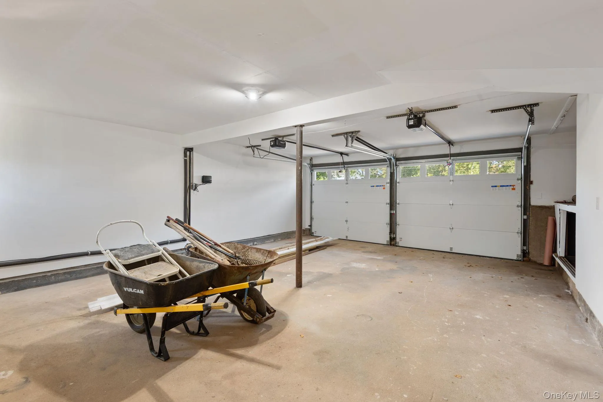 124 Ithaca Street, Islip, NY, 4 Bedrooms Bedrooms, 12 Rooms Rooms,2 BathroomsBathrooms,Residential,For Rent,Ithaca,0,1064788 124 Ithaca Street, Islip, NY, 4 Bedrooms Bedrooms, 12 Rooms Rooms,2 BathroomsBathrooms,Residential,For Rent,Ithaca,0,1064788