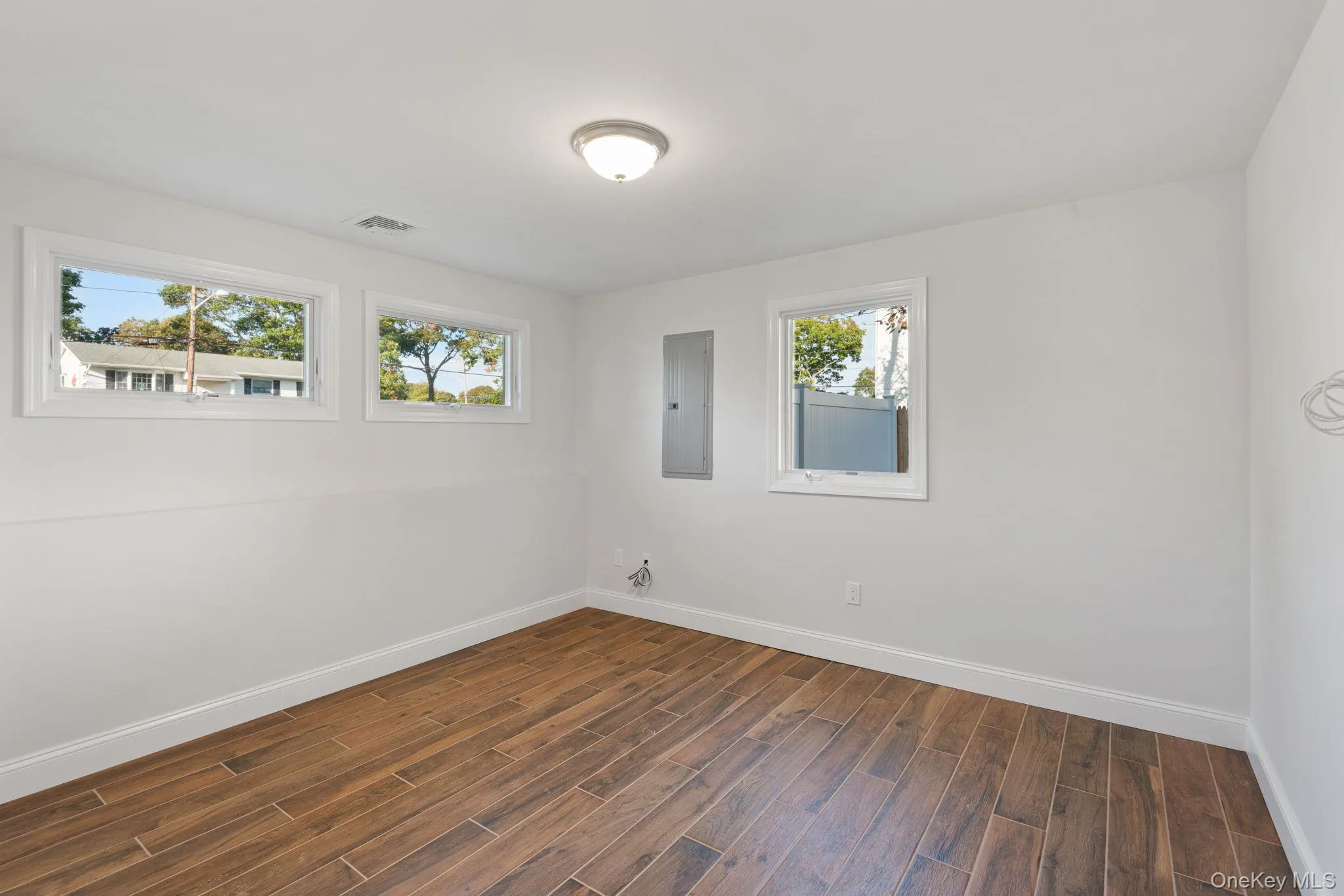 124 Ithaca Street, Islip, NY, 4 Bedrooms Bedrooms, 12 Rooms Rooms,2 BathroomsBathrooms,Residential,For Rent,Ithaca,0,1064788 124 Ithaca Street, Islip, NY, 4 Bedrooms Bedrooms, 12 Rooms Rooms,2 BathroomsBathrooms,Residential,For Rent,Ithaca,0,1064788