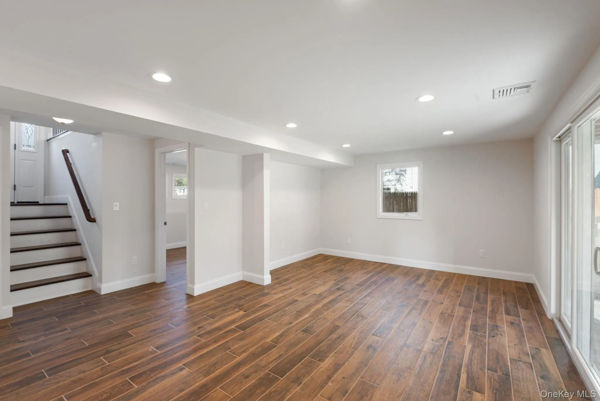 124 Ithaca Street, Islip, NY, 4 Bedrooms Bedrooms, 12 Rooms Rooms,2 BathroomsBathrooms,Residential,For Rent,Ithaca,0,1064788 124 Ithaca Street, Islip, NY, 4 Bedrooms Bedrooms, 12 Rooms Rooms,2 BathroomsBathrooms,Residential,For Rent,Ithaca,0,1064788