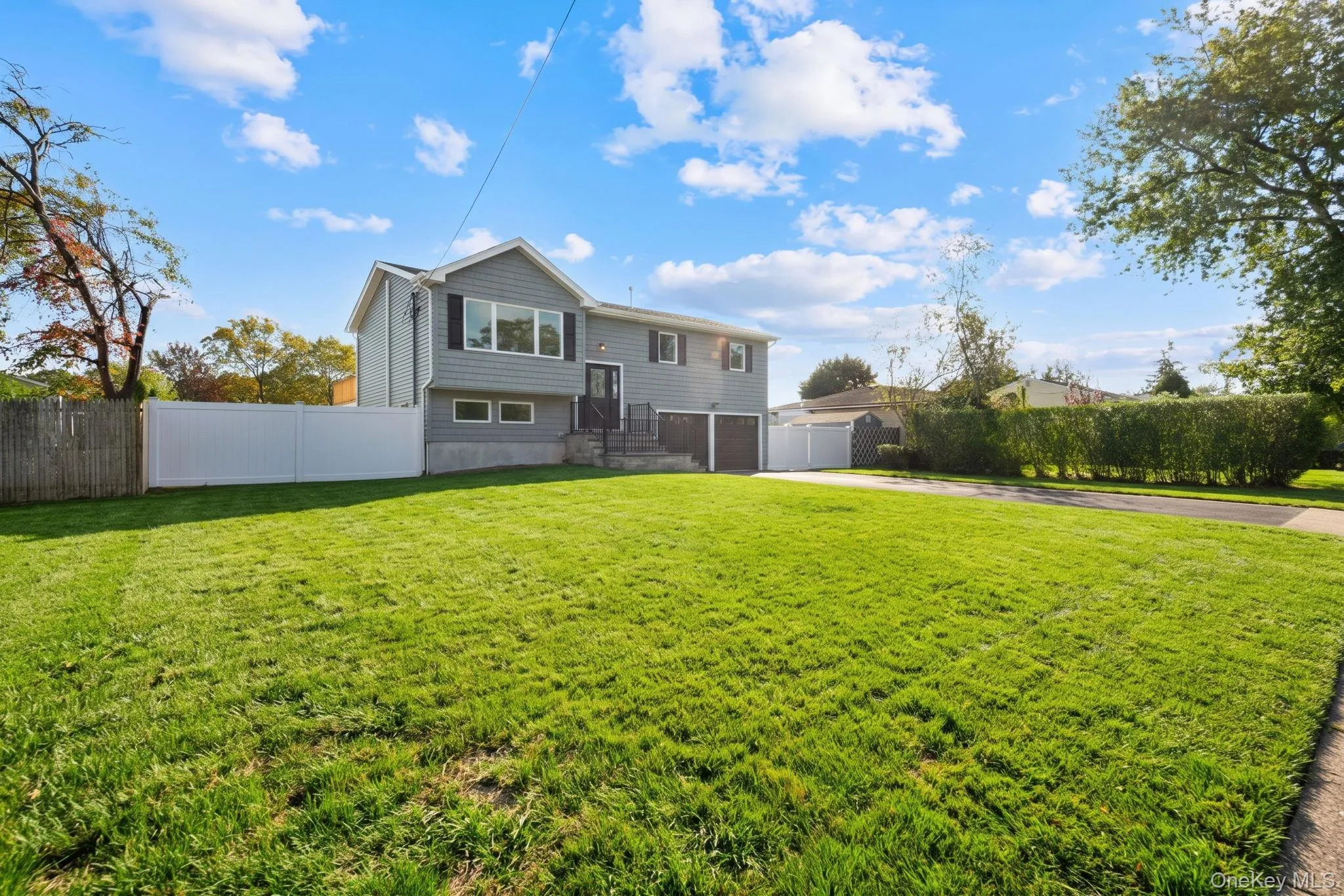 124 Ithaca Street, Islip, NY, 4 Bedrooms Bedrooms, 12 Rooms Rooms,2 BathroomsBathrooms,Residential,For Rent,Ithaca,0,1064788 124 Ithaca Street, Islip, NY, 4 Bedrooms Bedrooms, 12 Rooms Rooms,2 BathroomsBathrooms,Residential,For Rent,Ithaca,0,1064788