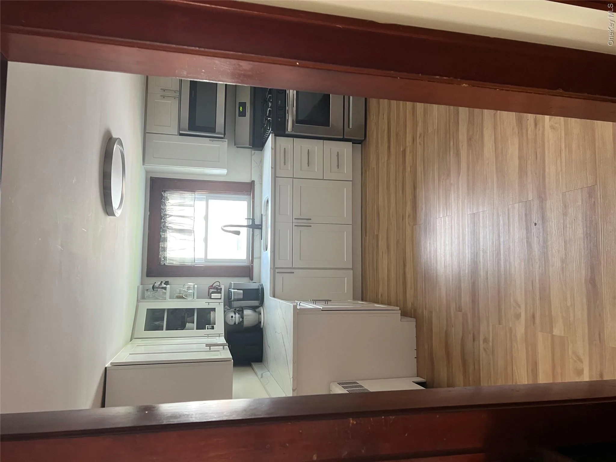 222 East Main Street, Beacon, NY, 1 Bedroom Bedrooms, 3 Rooms Rooms,1 BathroomBathrooms,Residential Lease,For Rent,East Main,0,1064802 222 East Main Street, Beacon, NY, 1 Bedroom Bedrooms, 3 Rooms Rooms,1 BathroomBathrooms,Residential Lease,For Rent,East Main,0,1064802