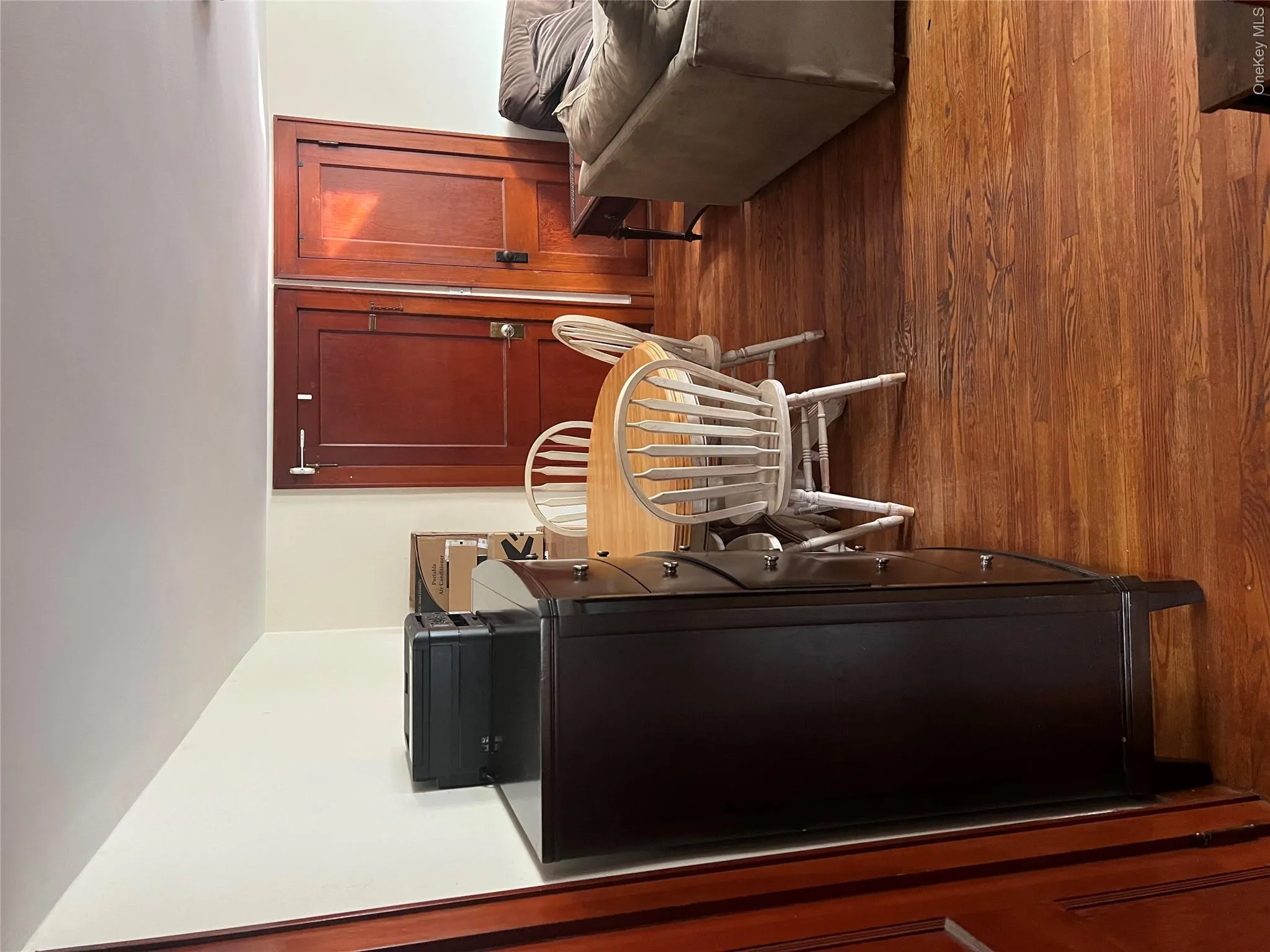 222 East Main Street, Beacon, NY, 1 Bedroom Bedrooms, 3 Rooms Rooms,1 BathroomBathrooms,Residential Lease,For Rent,East Main,0,1064802 222 East Main Street, Beacon, NY, 1 Bedroom Bedrooms, 3 Rooms Rooms,1 BathroomBathrooms,Residential Lease,For Rent,East Main,0,1064802