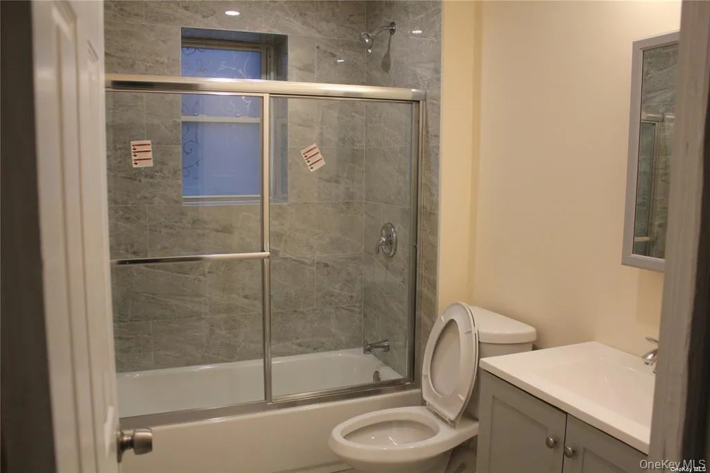 12 Jefferson Place, Hempstead, NY , With , 2 Bedroom , and , 6 Room , 1 Bathroom , For , Residential Lease , For Rent , 1064813 , MLSID,1064813 12 Jefferson Place, Hempstead, NY , With , 2 Bedroom , and , 6 Room , 1 Bathroom , For , Residential Lease , For Rent , 1064813 , MLSID,1064813
