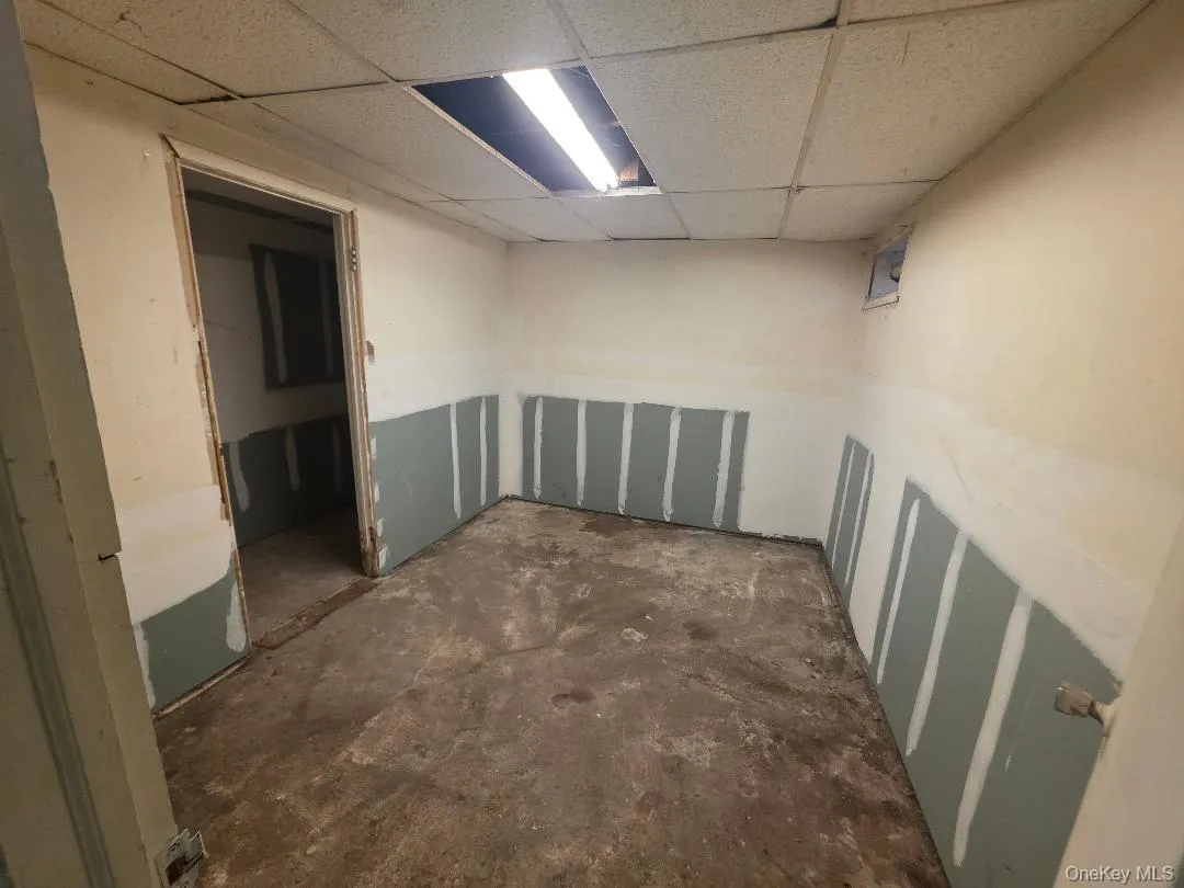 12 Jefferson Place, Hempstead, NY , With , 2 Bedroom , and , 6 Room , 1 Bathroom , For , Residential Lease , For Rent , 1064813 , MLSID,1064813 12 Jefferson Place, Hempstead, NY , With , 2 Bedroom , and , 6 Room , 1 Bathroom , For , Residential Lease , For Rent , 1064813 , MLSID,1064813