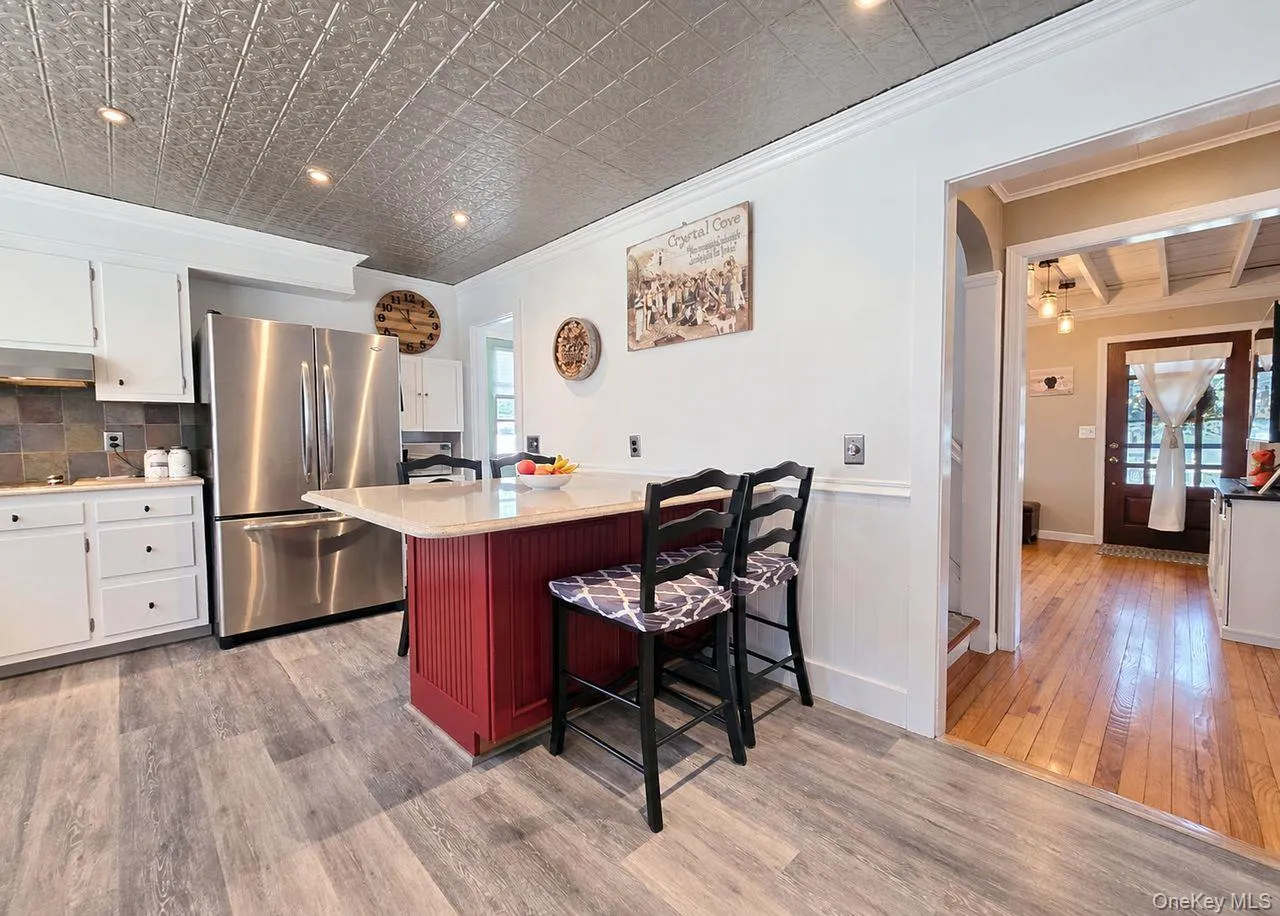 8 Perry Place, Brookhaven, NY, 4 Bedrooms Bedrooms, 7 Rooms Rooms,2 BathroomsBathrooms,Residential,For Rent,Perry,0,1064820 8 Perry Place, Brookhaven, NY, 4 Bedrooms Bedrooms, 7 Rooms Rooms,2 BathroomsBathrooms,Residential,For Rent,Perry,0,1064820