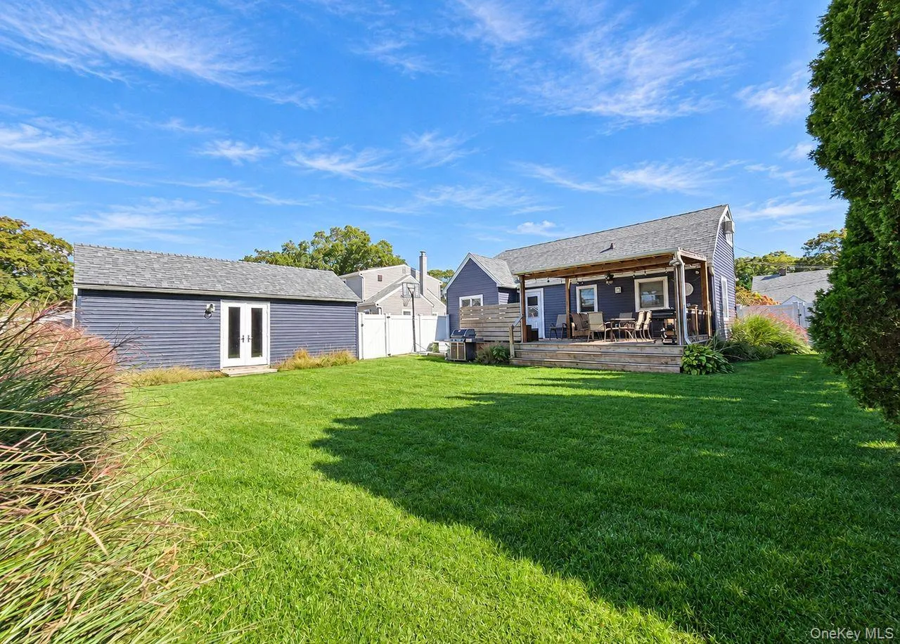 8 Perry Place, Brookhaven, NY, 4 Bedrooms Bedrooms, 7 Rooms Rooms,2 BathroomsBathrooms,Residential,For Rent,Perry,0,1064820 8 Perry Place, Brookhaven, NY, 4 Bedrooms Bedrooms, 7 Rooms Rooms,2 BathroomsBathrooms,Residential,For Rent,Perry,0,1064820