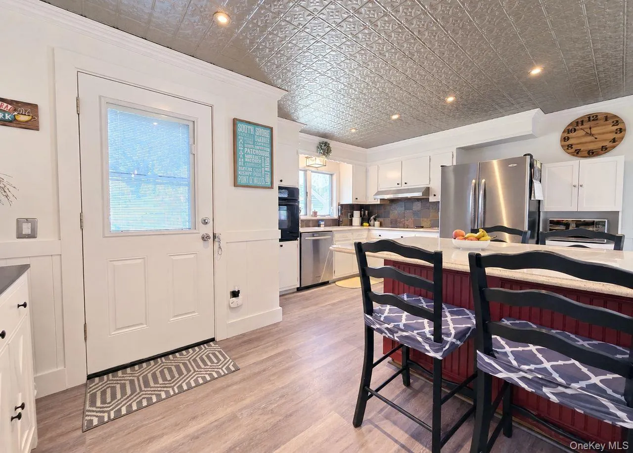 8 Perry Place, Brookhaven, NY, 4 Bedrooms Bedrooms, 7 Rooms Rooms,2 BathroomsBathrooms,Residential,For Rent,Perry,0,1064820 8 Perry Place, Brookhaven, NY, 4 Bedrooms Bedrooms, 7 Rooms Rooms,2 BathroomsBathrooms,Residential,For Rent,Perry,0,1064820