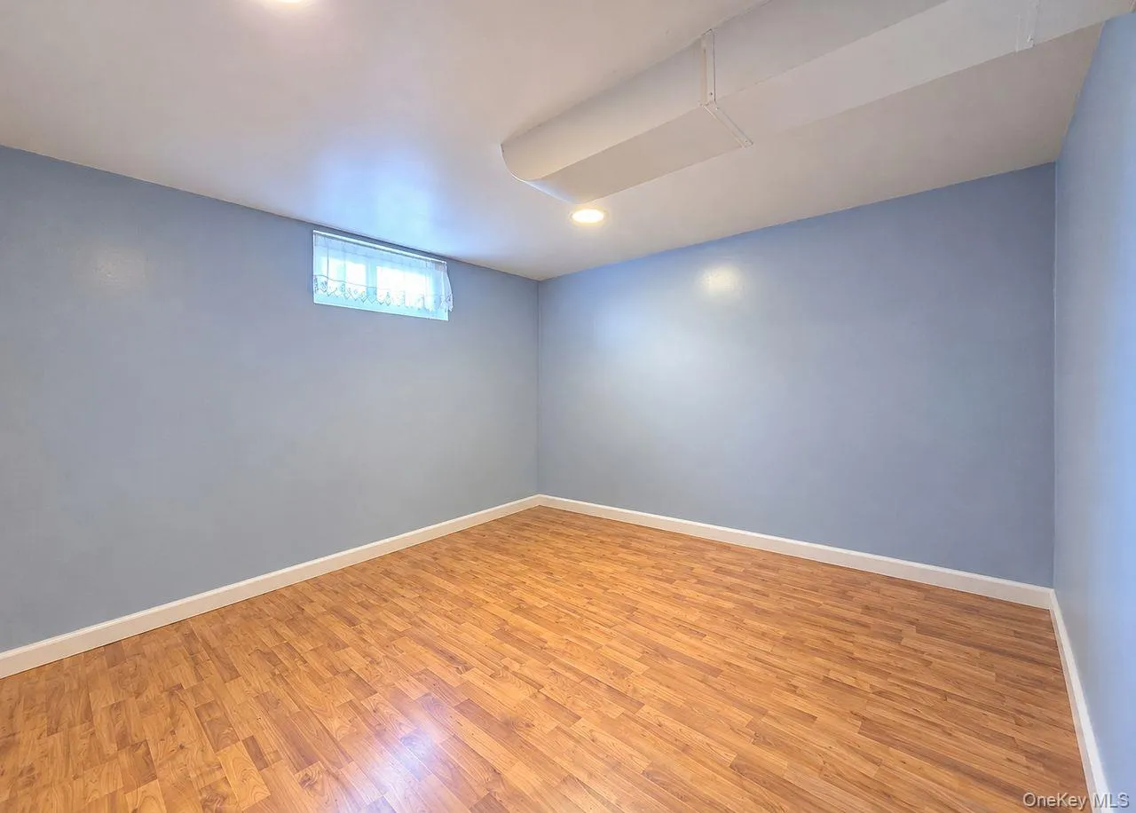 8 Perry Place, Brookhaven, NY, 4 Bedrooms Bedrooms, 7 Rooms Rooms,2 BathroomsBathrooms,Residential,For Rent,Perry,0,1064820 8 Perry Place, Brookhaven, NY, 4 Bedrooms Bedrooms, 7 Rooms Rooms,2 BathroomsBathrooms,Residential,For Rent,Perry,0,1064820