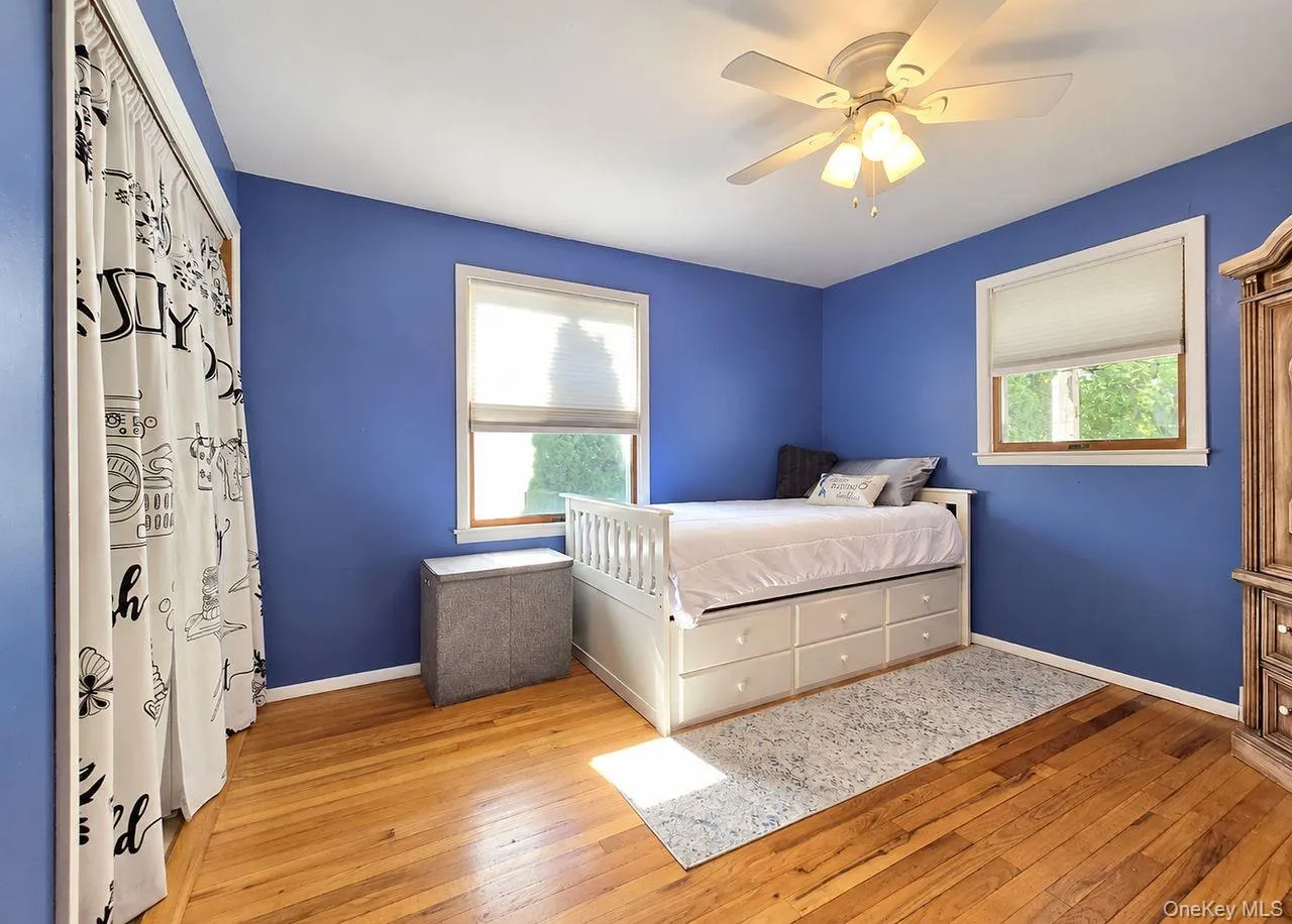 8 Perry Place, Brookhaven, NY, 4 Bedrooms Bedrooms, 7 Rooms Rooms,2 BathroomsBathrooms,Residential,For Rent,Perry,0,1064820 8 Perry Place, Brookhaven, NY, 4 Bedrooms Bedrooms, 7 Rooms Rooms,2 BathroomsBathrooms,Residential,For Rent,Perry,0,1064820