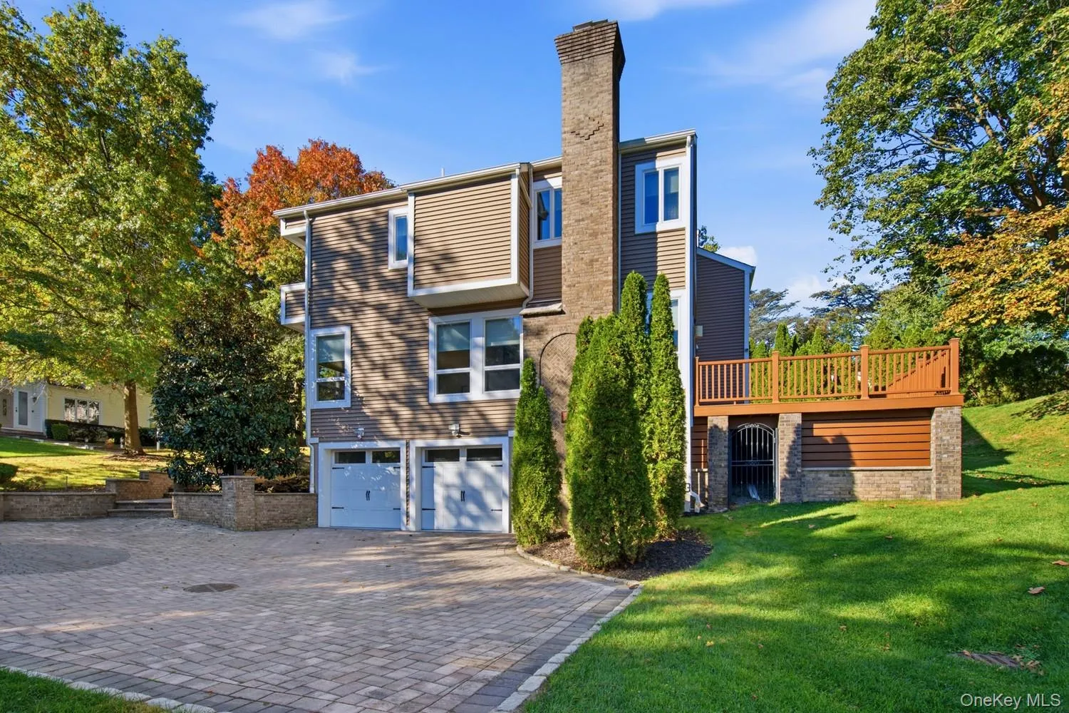 2 Verity Lane, North Hempstead, NY, 5 Bedrooms Bedrooms, 8 Rooms Rooms,4 BathroomsBathrooms,Residential Lease,For Rent,Verity,0,1064822 2 Verity Lane, North Hempstead, NY, 5 Bedrooms Bedrooms, 8 Rooms Rooms,4 BathroomsBathrooms,Residential Lease,For Rent,Verity,0,1064822