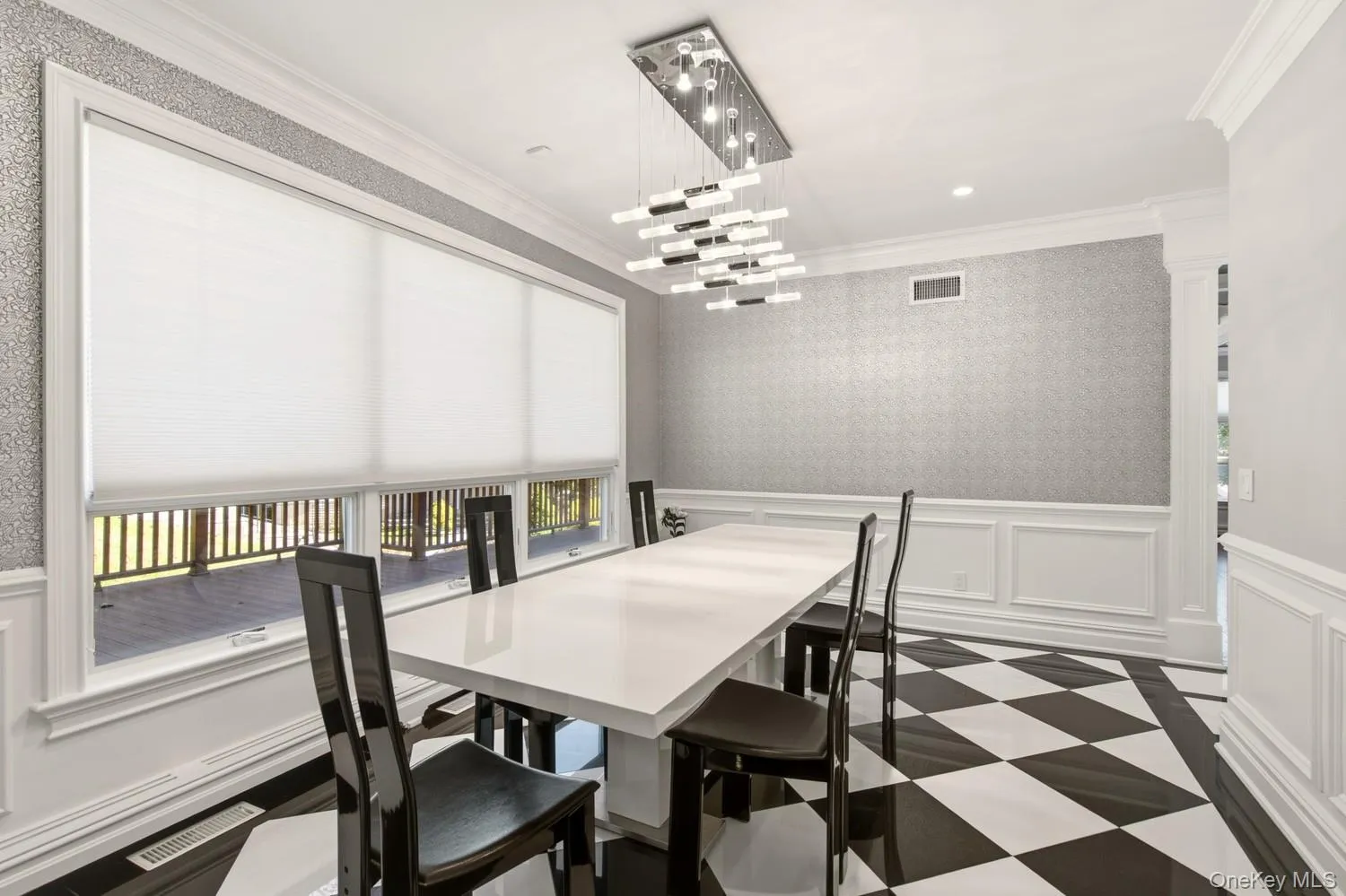 2 Verity Lane, North Hempstead, NY, 5 Bedrooms Bedrooms, 8 Rooms Rooms,4 BathroomsBathrooms,Residential Lease,For Rent,Verity,0,1064822 2 Verity Lane, North Hempstead, NY, 5 Bedrooms Bedrooms, 8 Rooms Rooms,4 BathroomsBathrooms,Residential Lease,For Rent,Verity,0,1064822
