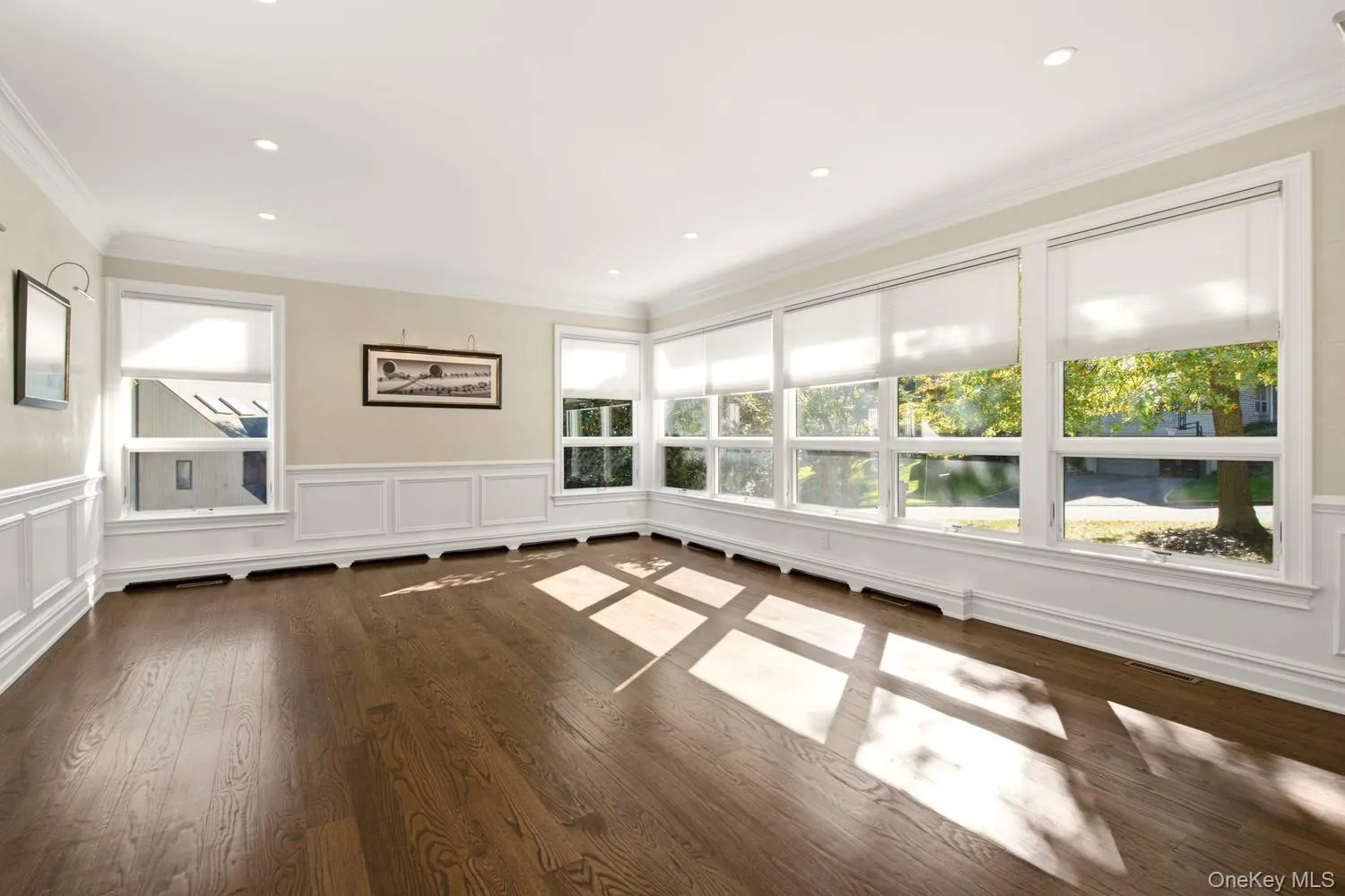 2 Verity Lane, North Hempstead, NY, 5 Bedrooms Bedrooms, 8 Rooms Rooms,4 BathroomsBathrooms,Residential Lease,For Rent,Verity,0,1064822 2 Verity Lane, North Hempstead, NY, 5 Bedrooms Bedrooms, 8 Rooms Rooms,4 BathroomsBathrooms,Residential Lease,For Rent,Verity,0,1064822