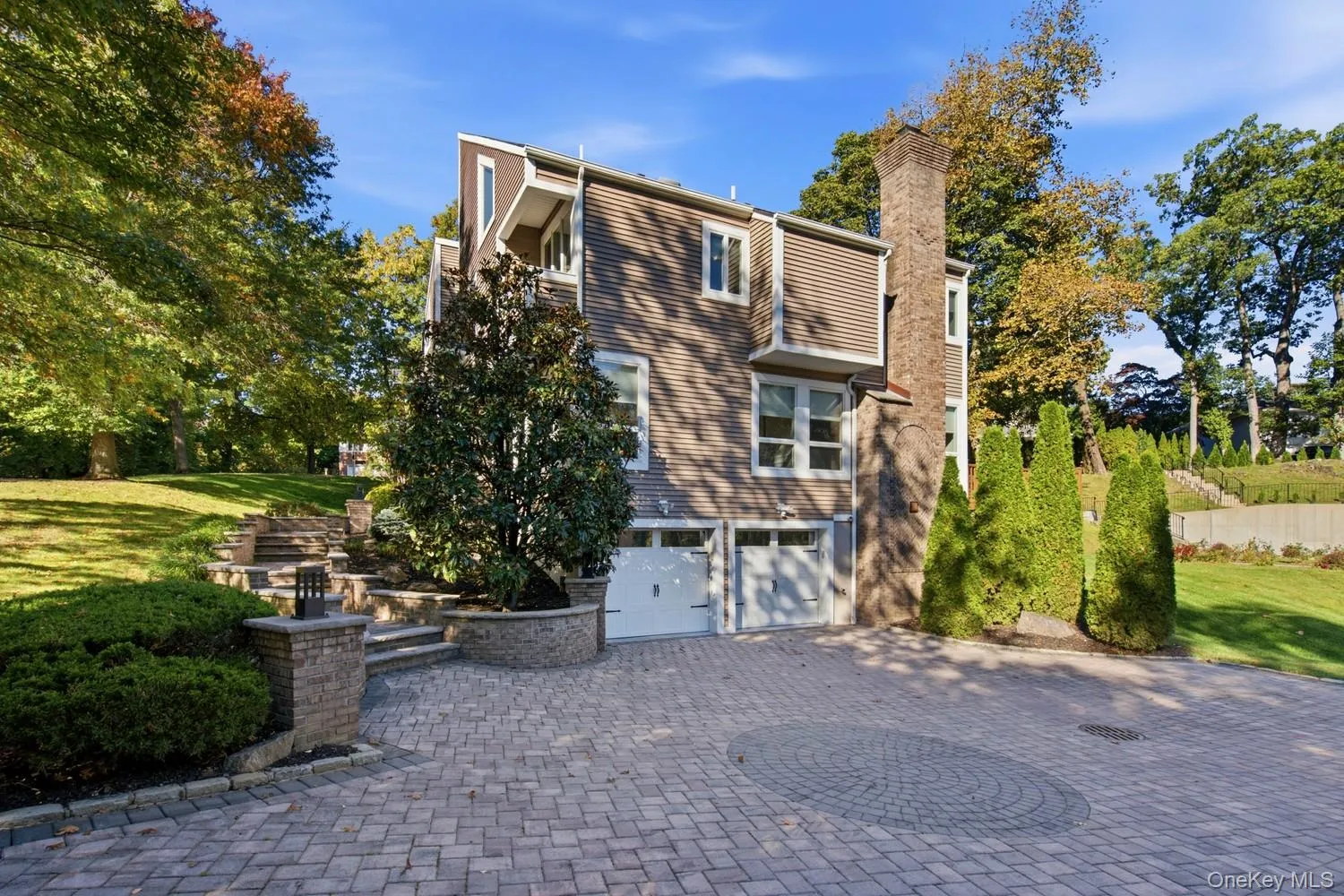 2 Verity Lane, North Hempstead, NY, 5 Bedrooms Bedrooms, 8 Rooms Rooms,4 BathroomsBathrooms,Residential Lease,For Rent,Verity,0,1064822 2 Verity Lane, North Hempstead, NY, 5 Bedrooms Bedrooms, 8 Rooms Rooms,4 BathroomsBathrooms,Residential Lease,For Rent,Verity,0,1064822