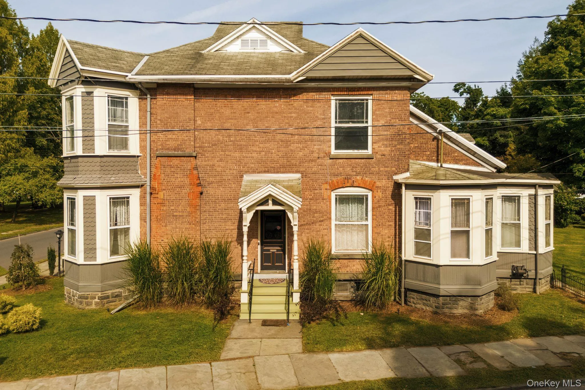 38 Maiden Lane, Kingston, NY, 5 Bedrooms Bedrooms, 10 Rooms Rooms,1 BathroomBathrooms,Residential,For Rent,Maiden,0,1064824 38 Maiden Lane, Kingston, NY, 5 Bedrooms Bedrooms, 10 Rooms Rooms,1 BathroomBathrooms,Residential,For Rent,Maiden,0,1064824