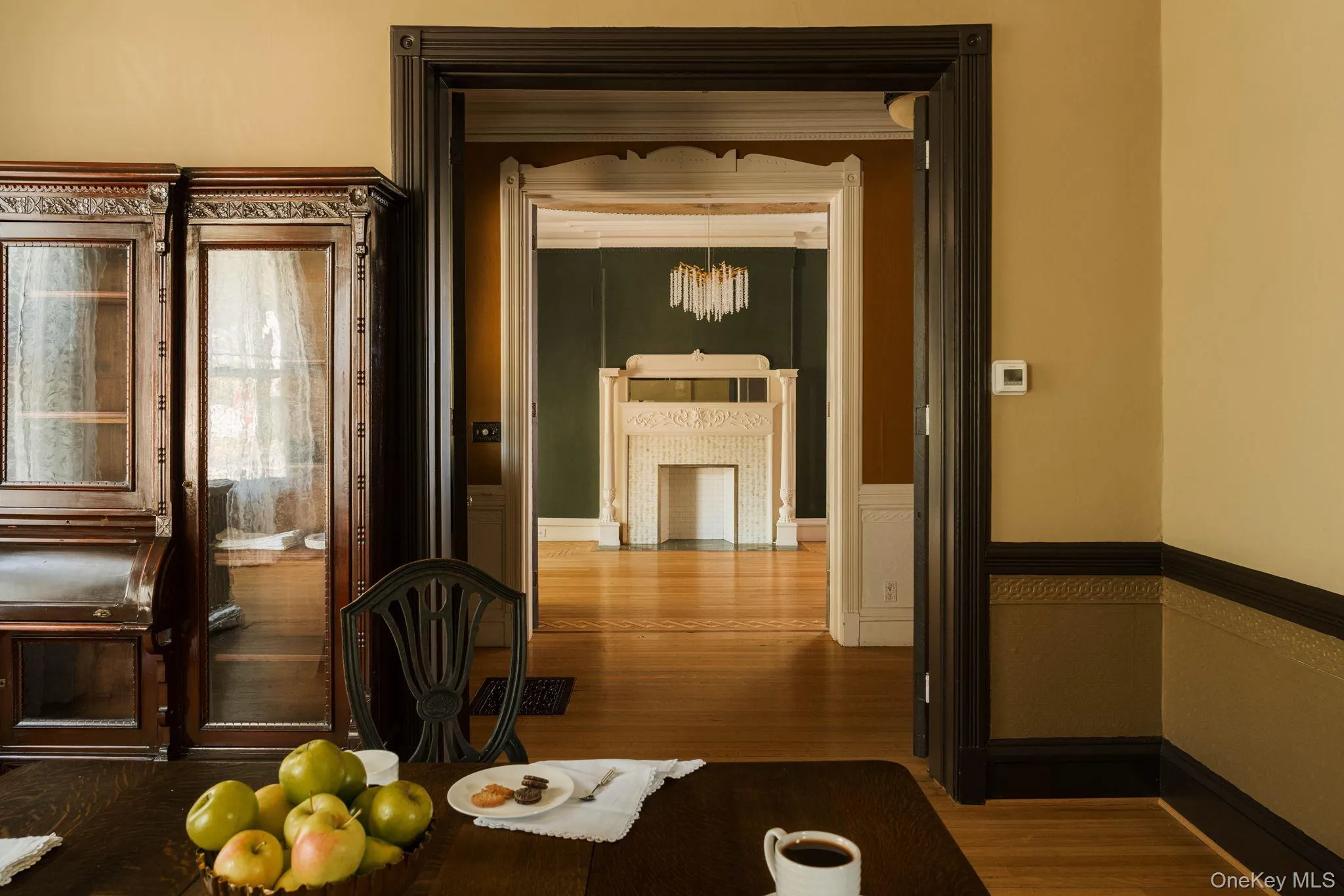 38 Maiden Lane, Kingston, NY, 5 Bedrooms Bedrooms, 10 Rooms Rooms,1 BathroomBathrooms,Residential,For Rent,Maiden,0,1064824 38 Maiden Lane, Kingston, NY, 5 Bedrooms Bedrooms, 10 Rooms Rooms,1 BathroomBathrooms,Residential,For Rent,Maiden,0,1064824