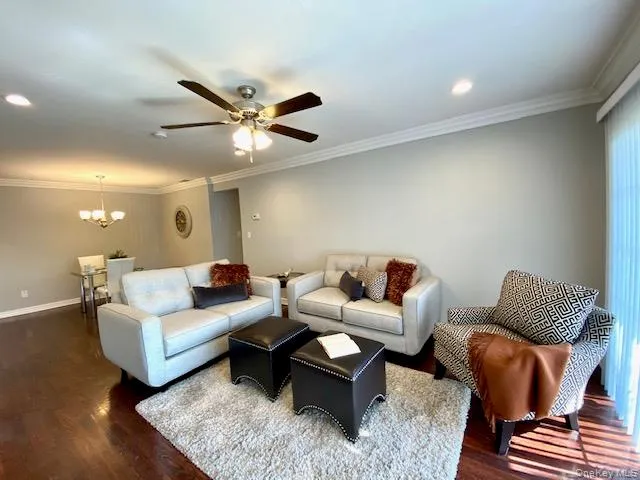 145 Westwood Drive, North Hempstead, NY, 3 Bedrooms Bedrooms, 6 Rooms Rooms,2 BathroomsBathrooms,Residential Lease,For Rent,Westwood,0,1064841 145 Westwood Drive, North Hempstead, NY, 3 Bedrooms Bedrooms, 6 Rooms Rooms,2 BathroomsBathrooms,Residential Lease,For Rent,Westwood,0,1064841