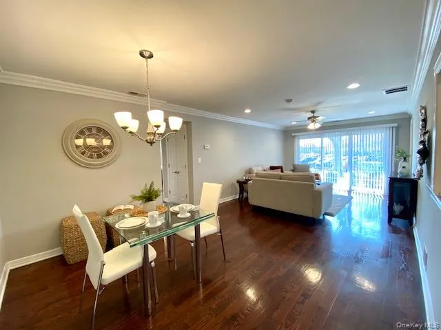 145 Westwood Drive, North Hempstead, NY, 3 Bedrooms Bedrooms, 6 Rooms Rooms,2 BathroomsBathrooms,Residential Lease,For Rent,Westwood,0,1064841 145 Westwood Drive, North Hempstead, NY, 3 Bedrooms Bedrooms, 6 Rooms Rooms,2 BathroomsBathrooms,Residential Lease,For Rent,Westwood,0,1064841