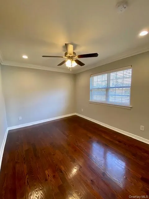 145 Westwood Drive, North Hempstead, NY, 3 Bedrooms Bedrooms, 6 Rooms Rooms,2 BathroomsBathrooms,Residential Lease,For Rent,Westwood,0,1064841 145 Westwood Drive, North Hempstead, NY, 3 Bedrooms Bedrooms, 6 Rooms Rooms,2 BathroomsBathrooms,Residential Lease,For Rent,Westwood,0,1064841