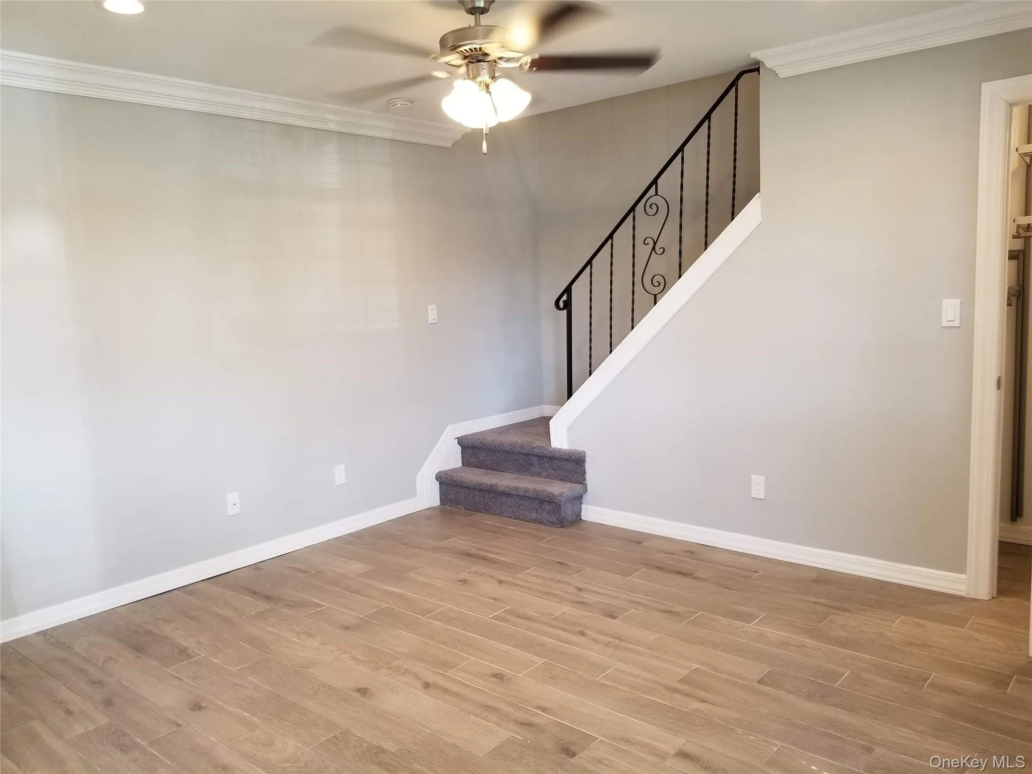 30 Westwood Drive, North Hempstead, NY, 1 Bedroom Bedrooms, 4 Rooms Rooms,1 BathroomBathrooms,Residential Lease,For Rent,Westwood,0,1064851 30 Westwood Drive, North Hempstead, NY, 1 Bedroom Bedrooms, 4 Rooms Rooms,1 BathroomBathrooms,Residential Lease,For Rent,Westwood,0,1064851