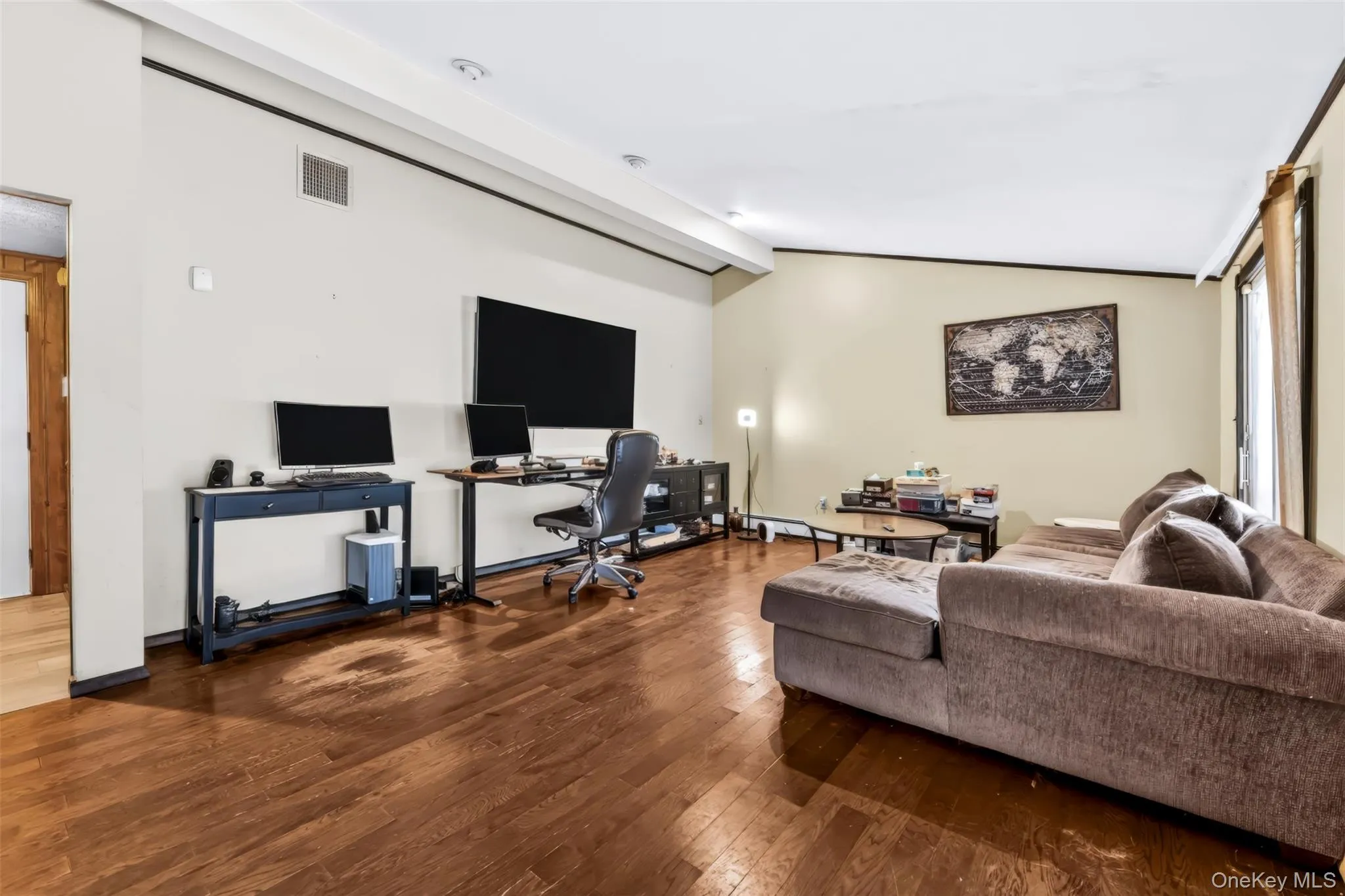 100 Ridgewood Avenue, Brookhaven, NY, 3 Bedrooms Bedrooms, 7 Rooms Rooms,1 BathroomBathrooms,Residential,For Rent,Ridgewood,0,1064873 100 Ridgewood Avenue, Brookhaven, NY, 3 Bedrooms Bedrooms, 7 Rooms Rooms,1 BathroomBathrooms,Residential,For Rent,Ridgewood,0,1064873