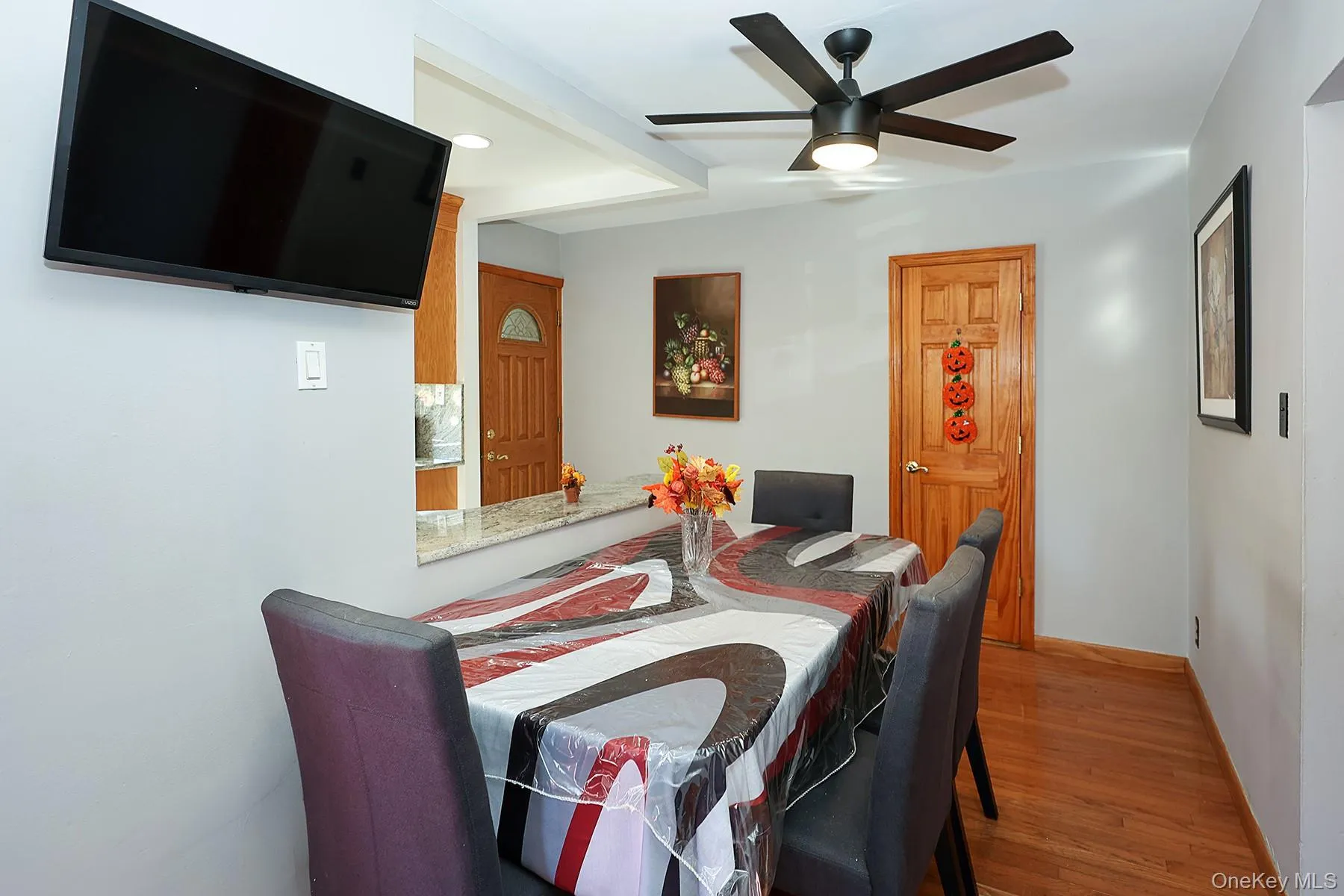 251-37 71st Road, New York, NY, 2 Bedrooms Bedrooms, 5 Rooms Rooms,1 BathroomBathrooms,Residential,For Rent,71st,0,1064885 251-37 71st Road, New York, NY, 2 Bedrooms Bedrooms, 5 Rooms Rooms,1 BathroomBathrooms,Residential,For Rent,71st,0,1064885