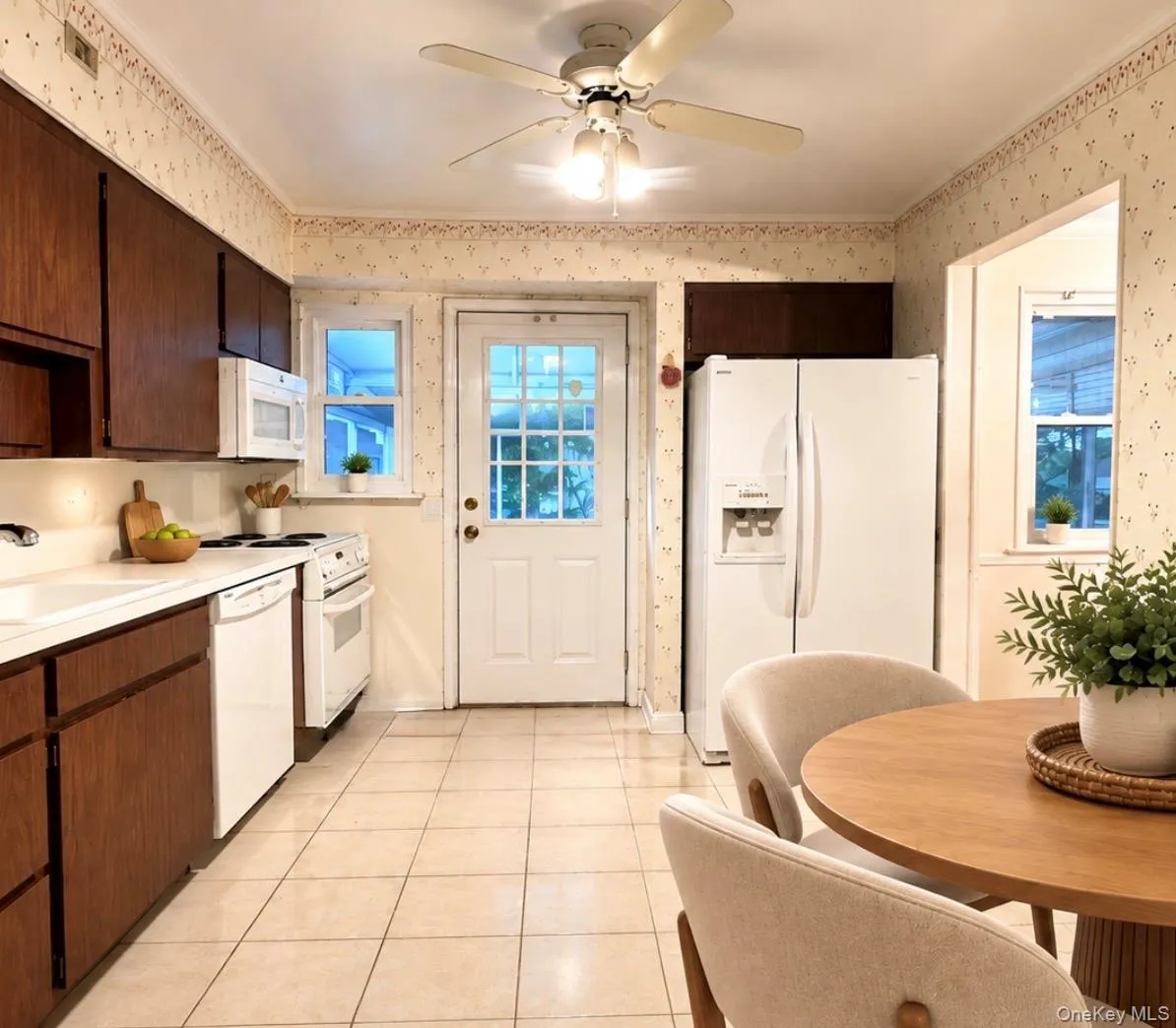 Eat In Kitchen Virtually Staged With Corner Table And Chairs Eat In Kitchen Virtually Staged With Corner Table And Chairs