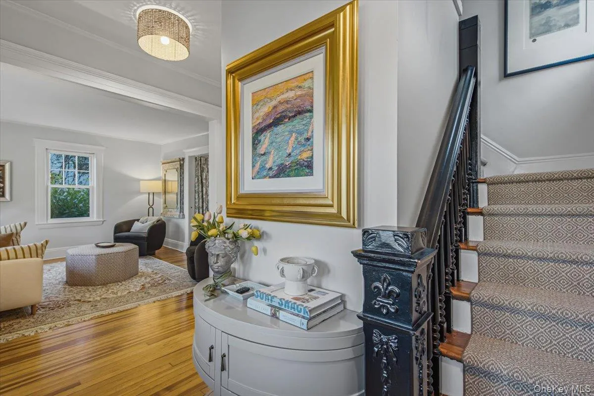 92 Webster Avenue, North Hempstead, NY, 4 Bedrooms Bedrooms, 7 Rooms Rooms,1 BathroomBathrooms,Residential,For Rent,Webster,0,1064889 92 Webster Avenue, North Hempstead, NY, 4 Bedrooms Bedrooms, 7 Rooms Rooms,1 BathroomBathrooms,Residential,For Rent,Webster,0,1064889