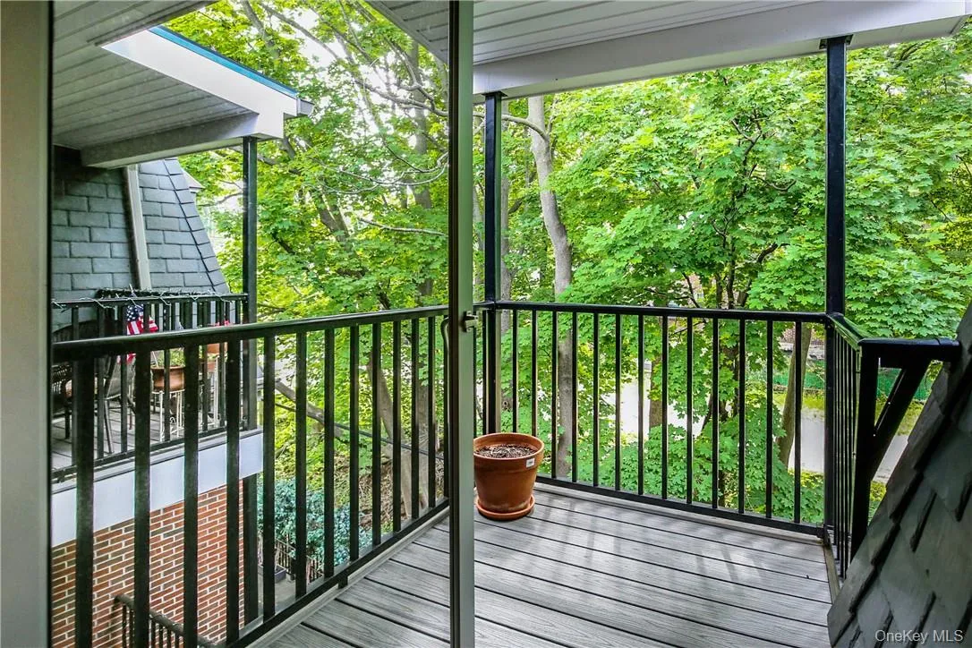 66 Main Street, Greenburgh, NY, 2 Bedrooms Bedrooms, 4 Rooms Rooms,1 BathroomBathrooms,Residential Lease,For Rent,Main,0,1064891 66 Main Street, Greenburgh, NY, 2 Bedrooms Bedrooms, 4 Rooms Rooms,1 BathroomBathrooms,Residential Lease,For Rent,Main,0,1064891