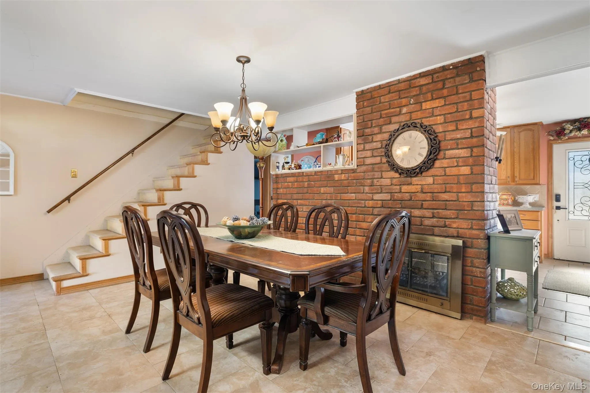 141 Horn Lane, Hempstead, NY, 4 Bedrooms Bedrooms, 8 Rooms Rooms,2 BathroomsBathrooms,Residential,For Rent,Horn,0,1064893 141 Horn Lane, Hempstead, NY, 4 Bedrooms Bedrooms, 8 Rooms Rooms,2 BathroomsBathrooms,Residential,For Rent,Horn,0,1064893
