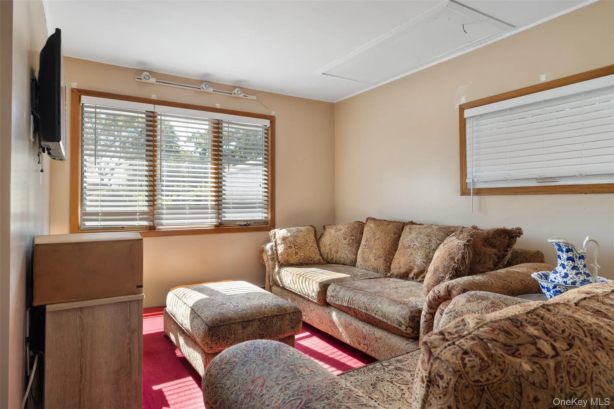 141 Horn Lane, Hempstead, NY, 4 Bedrooms Bedrooms, 8 Rooms Rooms,2 BathroomsBathrooms,Residential,For Rent,Horn,0,1064893 141 Horn Lane, Hempstead, NY, 4 Bedrooms Bedrooms, 8 Rooms Rooms,2 BathroomsBathrooms,Residential,For Rent,Horn,0,1064893