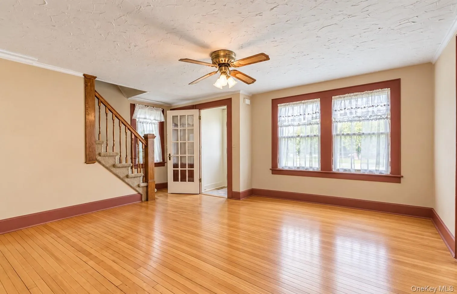 120 Duryea Street, Riverhead, NY, 3 Bedrooms Bedrooms, 6 Rooms Rooms,1 BathroomBathrooms,Residential,For Rent,Duryea,0,1064902 120 Duryea Street, Riverhead, NY, 3 Bedrooms Bedrooms, 6 Rooms Rooms,1 BathroomBathrooms,Residential,For Rent,Duryea,0,1064902