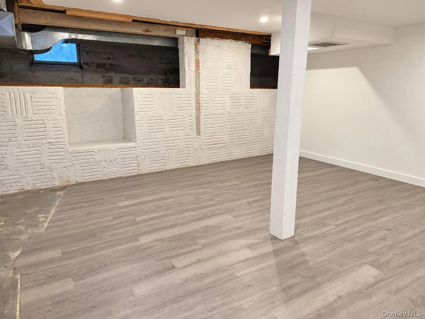 120 Duryea Street, Riverhead, NY, 3 Bedrooms Bedrooms, 6 Rooms Rooms,1 BathroomBathrooms,Residential,For Rent,Duryea,0,1064902 120 Duryea Street, Riverhead, NY, 3 Bedrooms Bedrooms, 6 Rooms Rooms,1 BathroomBathrooms,Residential,For Rent,Duryea,0,1064902
