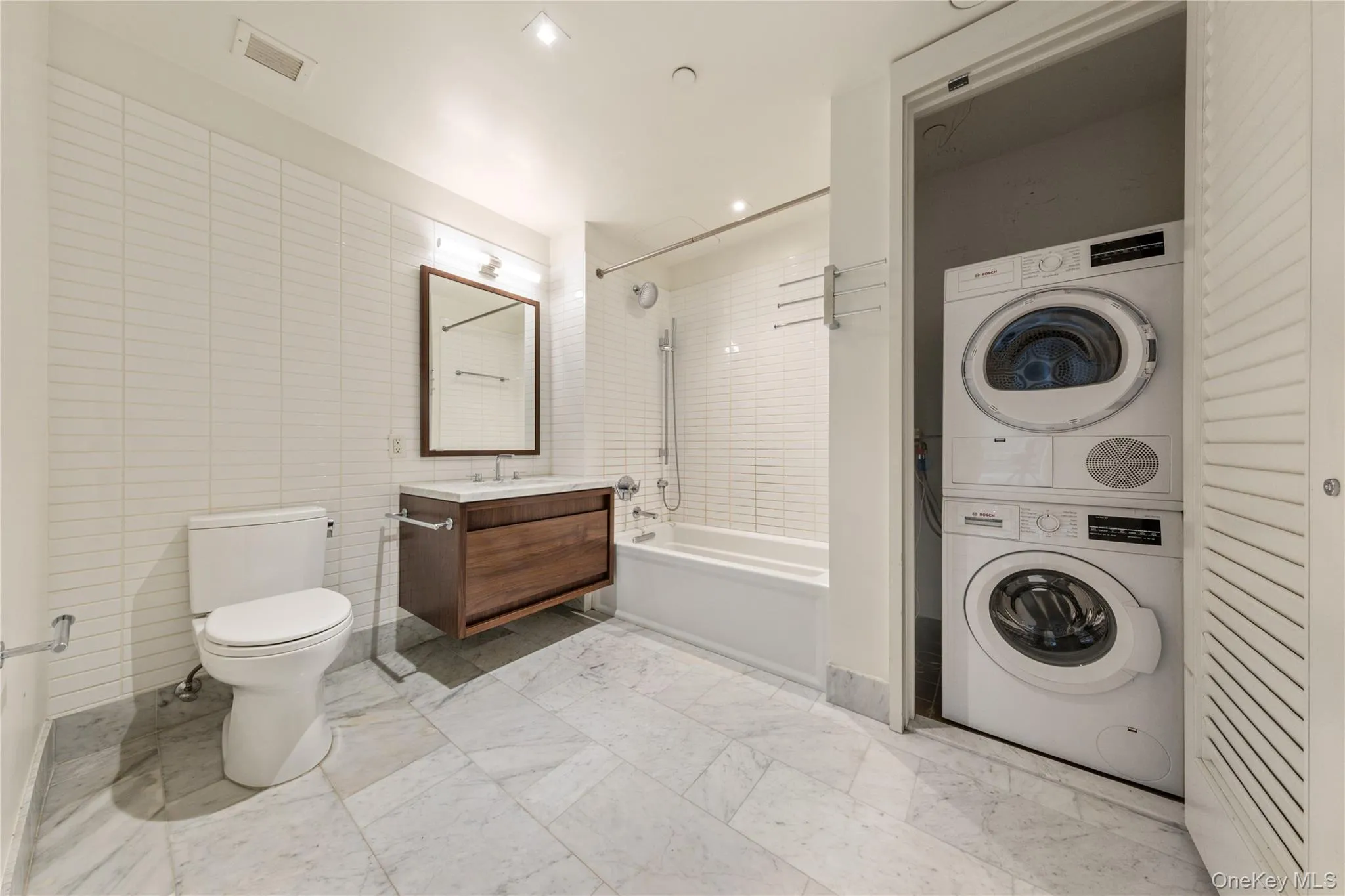 550 Vanderbilt Avenue, New York, NY, 1 Bedroom Bedrooms, 3 Rooms Rooms,1 BathroomBathrooms,Residential Lease,For Rent,Vanderbilt,0,1064904 550 Vanderbilt Avenue, New York, NY, 1 Bedroom Bedrooms, 3 Rooms Rooms,1 BathroomBathrooms,Residential Lease,For Rent,Vanderbilt,0,1064904