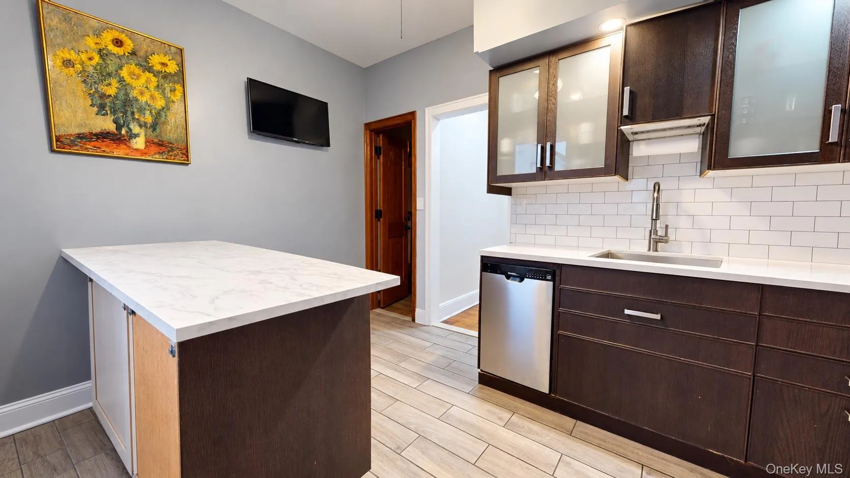 10725 115th Street, New York, NY, 3 Bedrooms Bedrooms, 8 Rooms Rooms,2 BathroomsBathrooms,Residential,For Rent,115th,0,1064919 10725 115th Street, New York, NY, 3 Bedrooms Bedrooms, 8 Rooms Rooms,2 BathroomsBathrooms,Residential,For Rent,115th,0,1064919