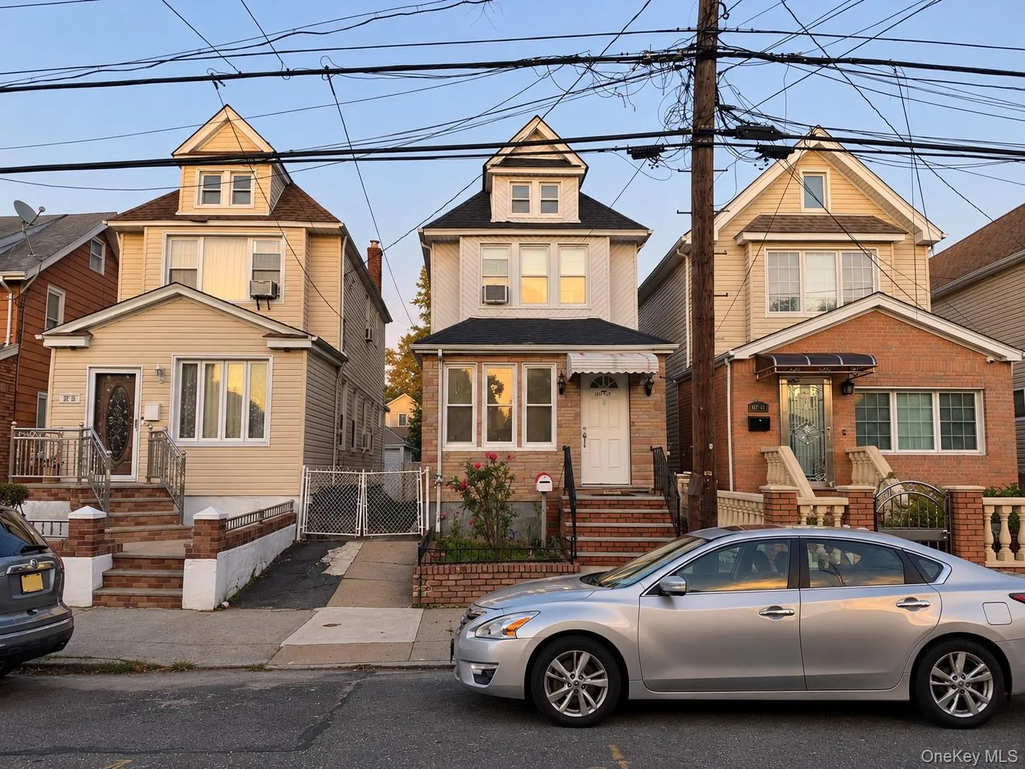 10725 115th Street, New York, NY, 3 Bedrooms Bedrooms, 8 Rooms Rooms,2 BathroomsBathrooms,Residential,For Rent,115th,0,1064919 10725 115th Street, New York, NY, 3 Bedrooms Bedrooms, 8 Rooms Rooms,2 BathroomsBathrooms,Residential,For Rent,115th,0,1064919