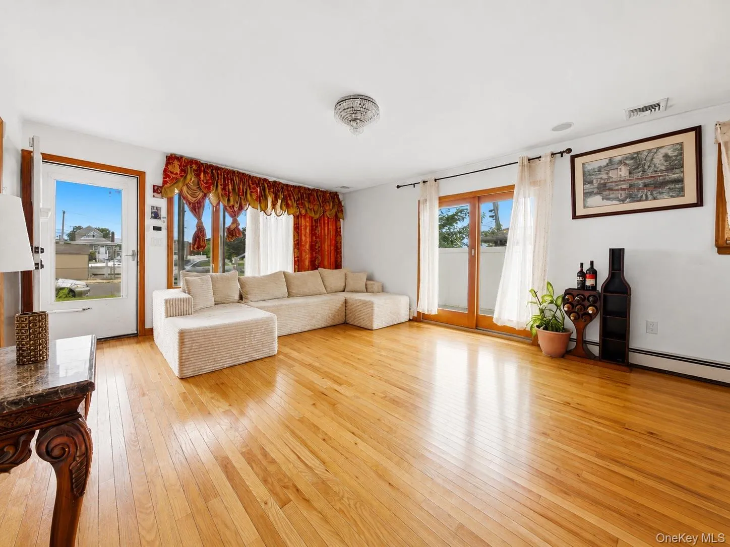 95 Riviera Drive, Babylon, NY, 3 Bedrooms Bedrooms, 4 Rooms Rooms,1 BathroomBathrooms,Residential,For Rent,Riviera,0,1064925 95 Riviera Drive, Babylon, NY, 3 Bedrooms Bedrooms, 4 Rooms Rooms,1 BathroomBathrooms,Residential,For Rent,Riviera,0,1064925