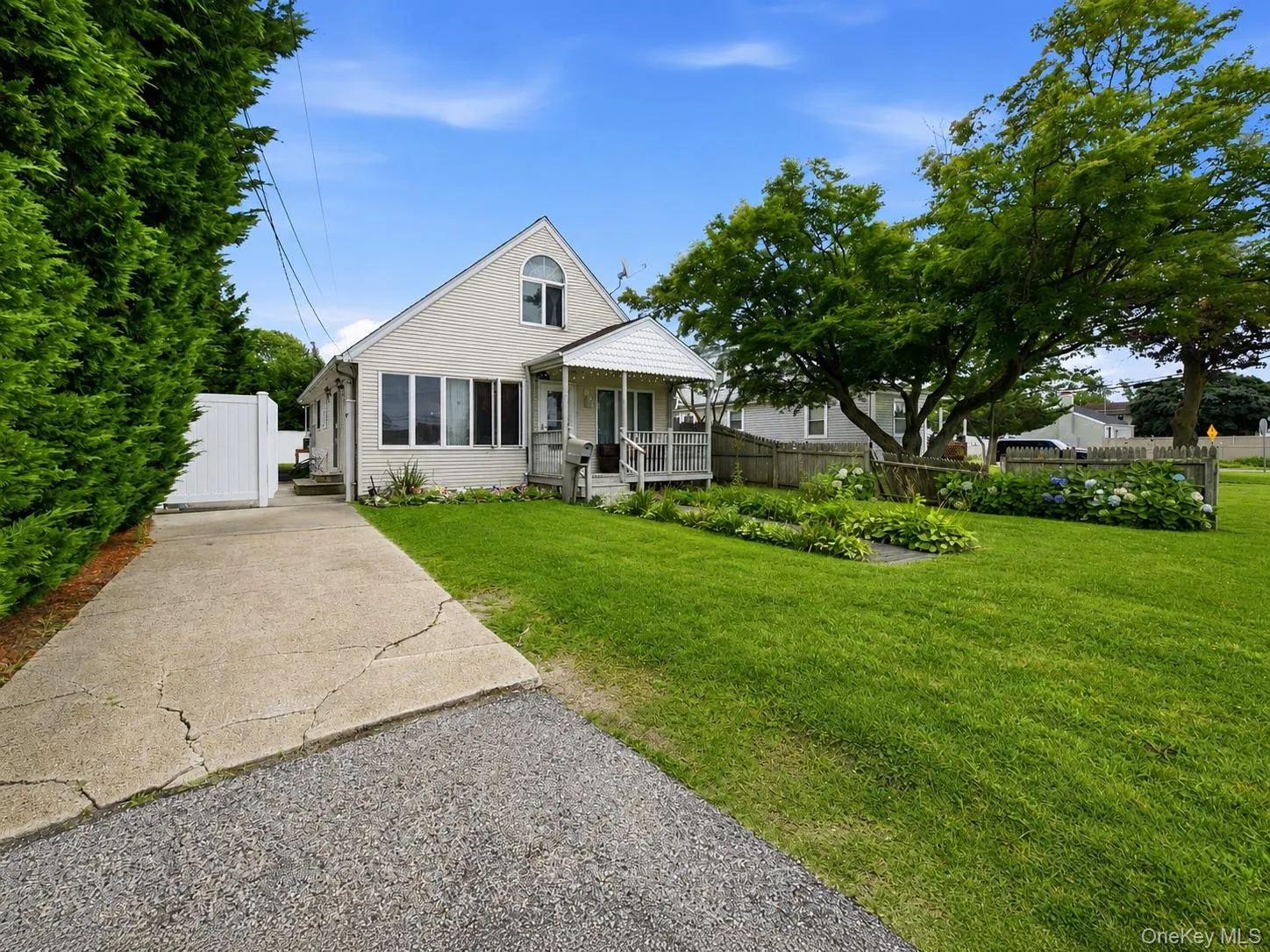 95 Riviera Drive, Babylon, NY, 3 Bedrooms Bedrooms, 4 Rooms Rooms,1 BathroomBathrooms,Residential,For Rent,Riviera,0,1064925 95 Riviera Drive, Babylon, NY, 3 Bedrooms Bedrooms, 4 Rooms Rooms,1 BathroomBathrooms,Residential,For Rent,Riviera,0,1064925