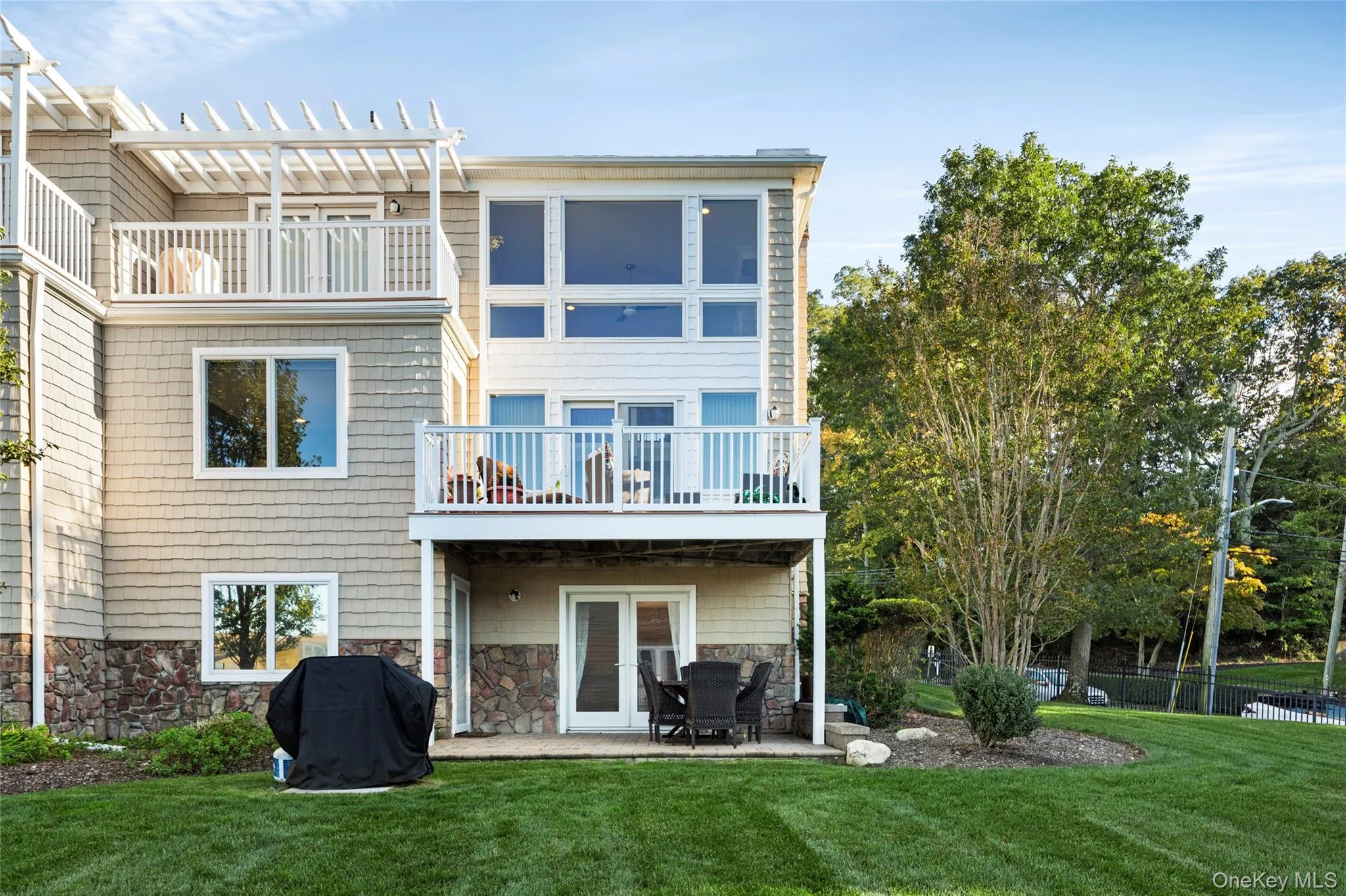 11 Theresa Lane, Brookhaven, NY, 3 Bedrooms Bedrooms, 6 Rooms Rooms,2 BathroomsBathrooms,Residential,For Rent,Theresa,0,1064926 11 Theresa Lane, Brookhaven, NY, 3 Bedrooms Bedrooms, 6 Rooms Rooms,2 BathroomsBathrooms,Residential,For Rent,Theresa,0,1064926