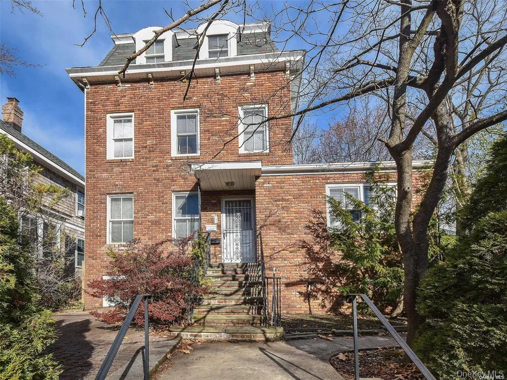 4 15 Avenue, Oyster Bay, NY, 1 Bedroom Bedrooms, 4 Rooms Rooms,1 BathroomBathrooms,Residential Lease,For Rent,15,0,1064928 4 15 Avenue, Oyster Bay, NY, 1 Bedroom Bedrooms, 4 Rooms Rooms,1 BathroomBathrooms,Residential Lease,For Rent,15,0,1064928