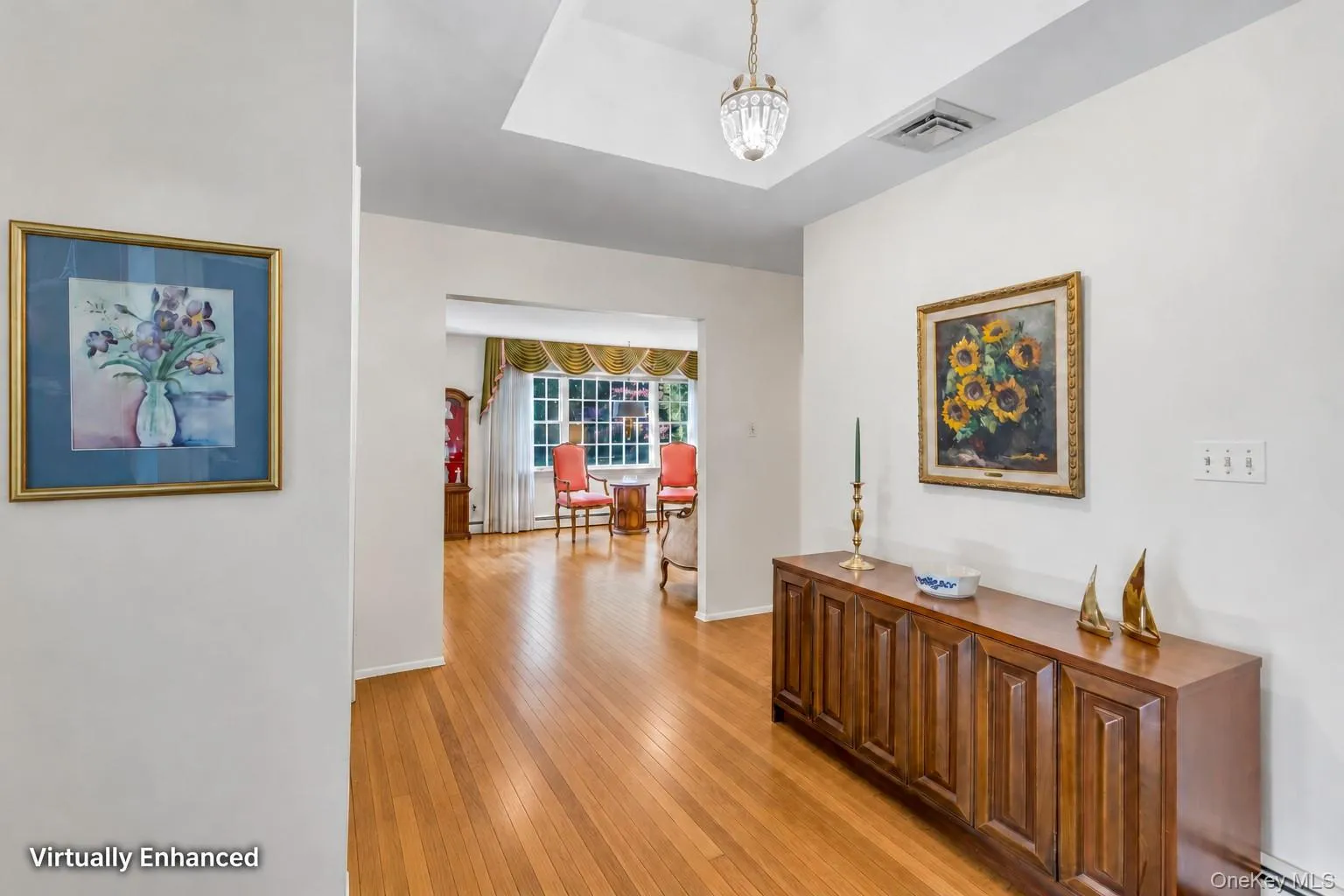Virtually showing what the wood floors beneath the carpet can look like Virtually showing what the wood floors beneath the carpet can look like