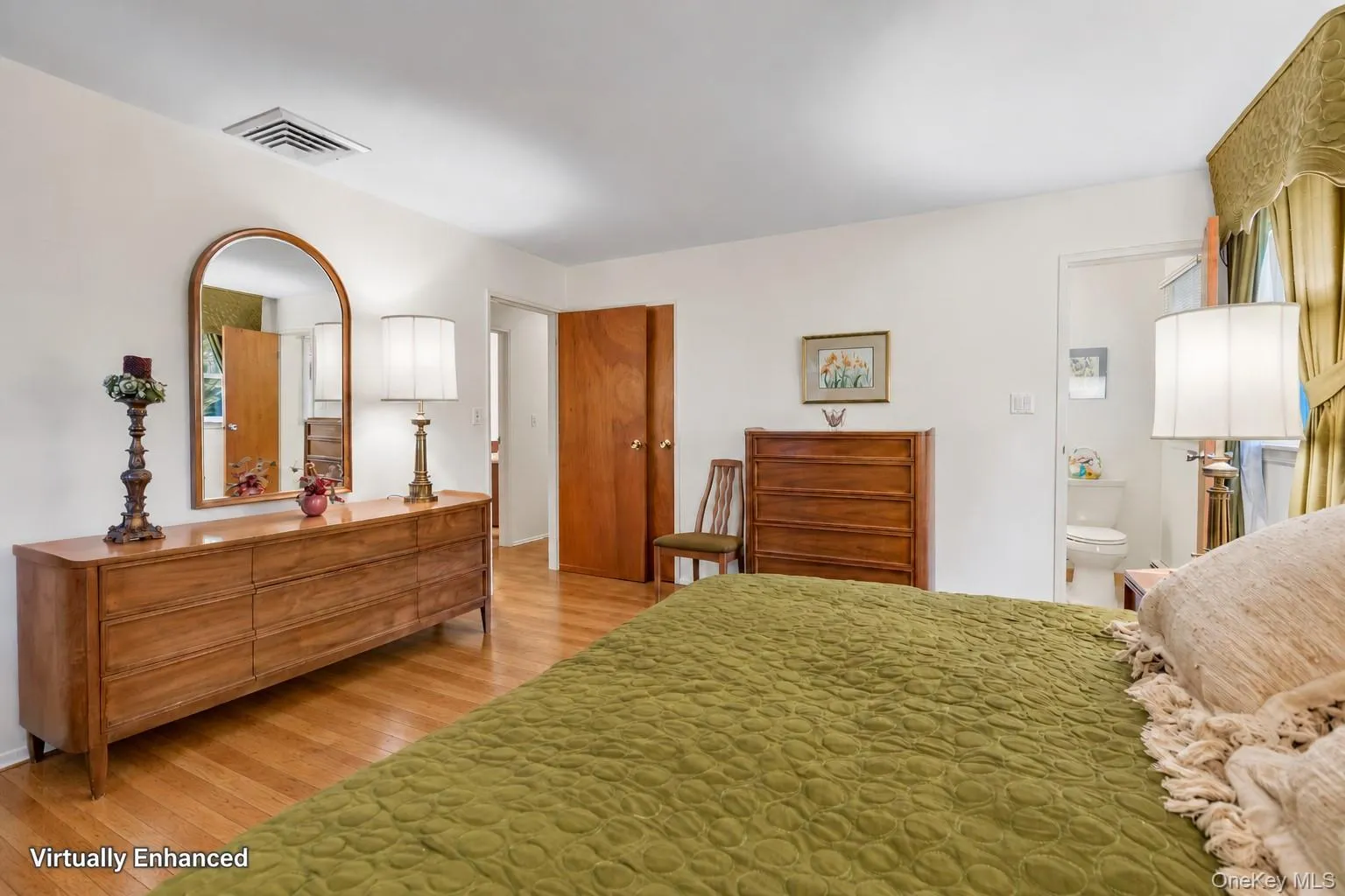 Virtually showing what the wood floors beneath the carpet can look like Virtually showing what the wood floors beneath the carpet can look like