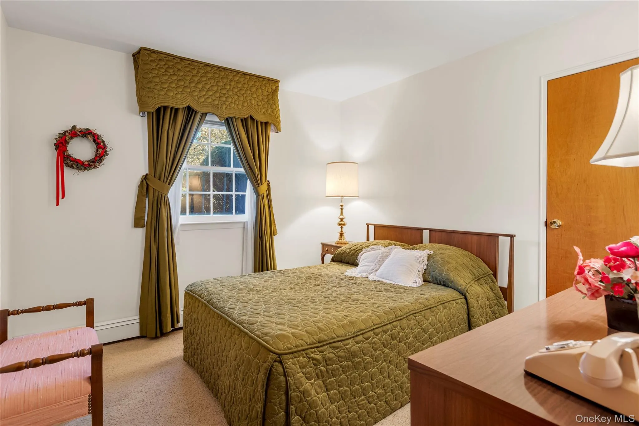 3 Gardiner Place, Huntington, NY, 3 Bedrooms Bedrooms, 7 Rooms Rooms,2 BathroomsBathrooms,Residential,For Rent,Gardiner,0,1064935 3 Gardiner Place, Huntington, NY, 3 Bedrooms Bedrooms, 7 Rooms Rooms,2 BathroomsBathrooms,Residential,For Rent,Gardiner,0,1064935