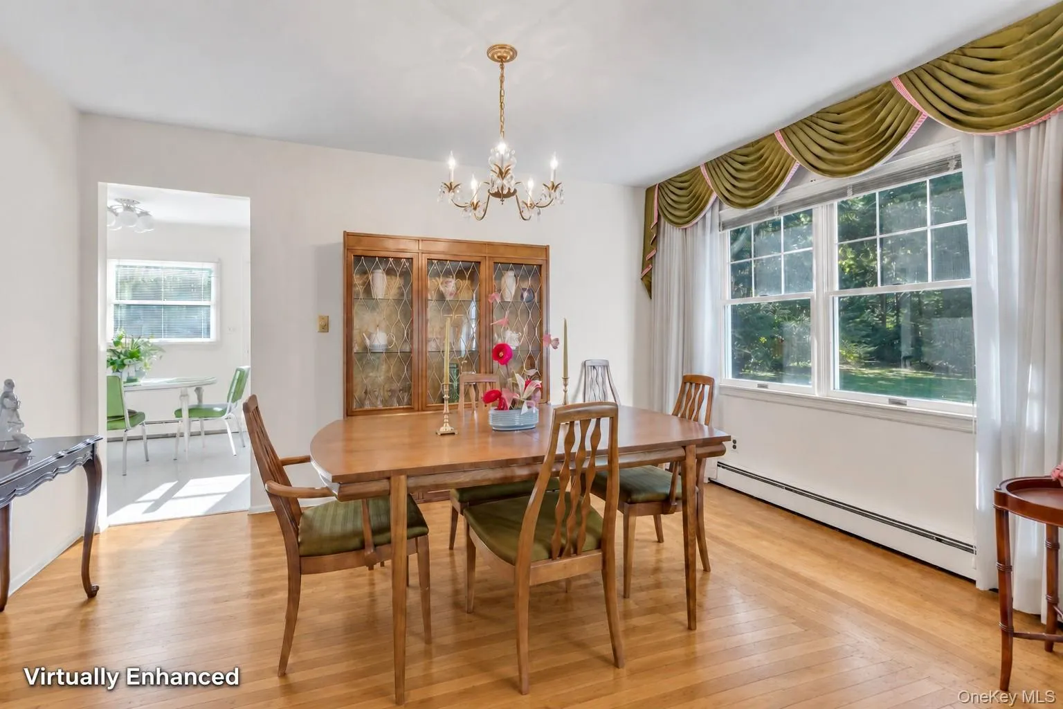 Virtually showing what the wood floors beneath the carpet can look like Virtually showing what the wood floors beneath the carpet can look like