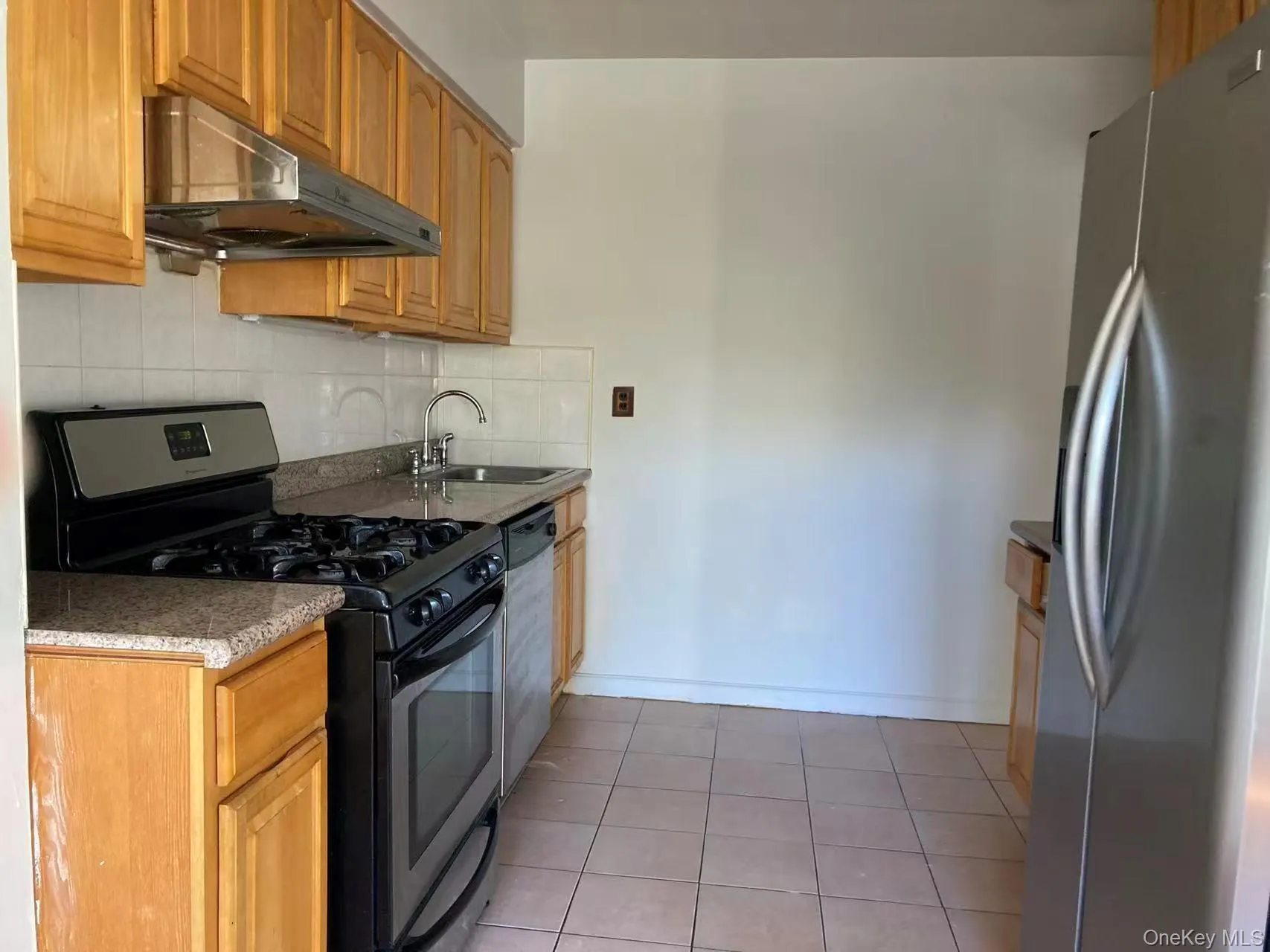 20-28 Utopia Parkway, New York, NY, 2 Bedroom Bedrooms, 5 Room Rooms,1 BathroomBathrooms,Residential Lease,For Rent,Utopia,0,1064940 20-28 Utopia Parkway, New York, NY, 2 Bedroom Bedrooms, 5 Room Rooms,1 BathroomBathrooms,Residential Lease,For Rent,Utopia,0,1064940