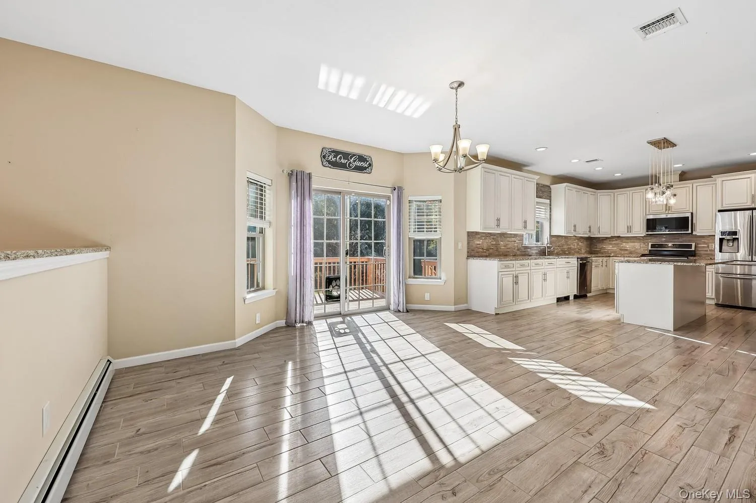 12 Callaway Drive, Monroe, NY, 4 Bedrooms Bedrooms, 9 Rooms Rooms,3 BathroomsBathrooms,Residential,For Rent,Callaway,0,1064956 12 Callaway Drive, Monroe, NY, 4 Bedrooms Bedrooms, 9 Rooms Rooms,3 BathroomsBathrooms,Residential,For Rent,Callaway,0,1064956