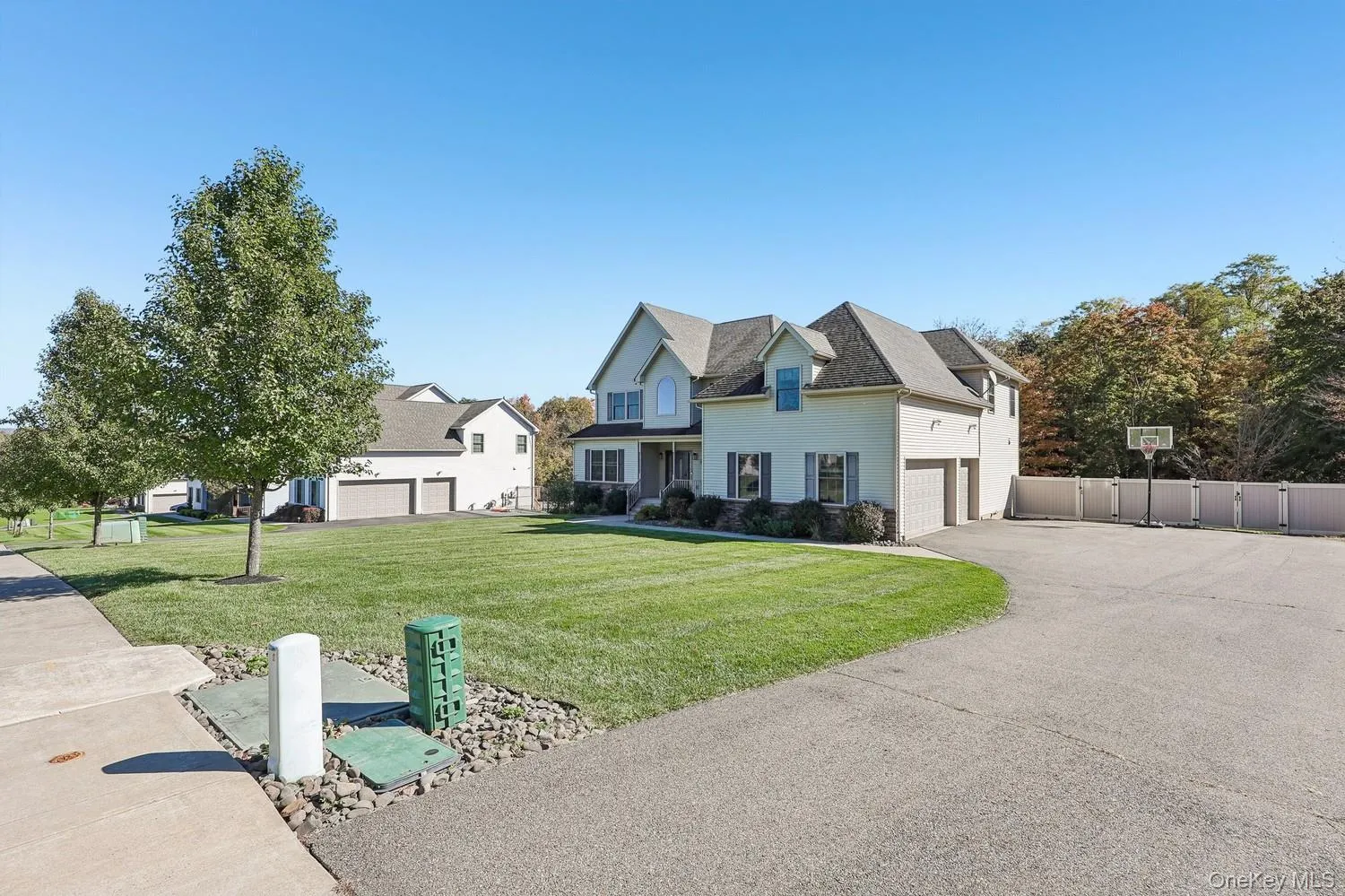 12 Callaway Drive, Monroe, NY, 4 Bedrooms Bedrooms, 9 Rooms Rooms,3 BathroomsBathrooms,Residential,For Rent,Callaway,0,1064956 12 Callaway Drive, Monroe, NY, 4 Bedrooms Bedrooms, 9 Rooms Rooms,3 BathroomsBathrooms,Residential,For Rent,Callaway,0,1064956