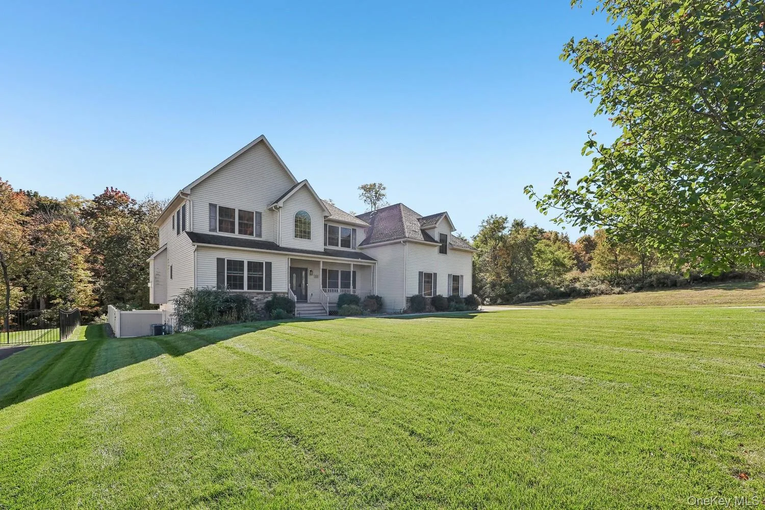 12 Callaway Drive, Monroe, NY, 4 Bedrooms Bedrooms, 9 Rooms Rooms,3 BathroomsBathrooms,Residential,For Rent,Callaway,0,1064956 12 Callaway Drive, Monroe, NY, 4 Bedrooms Bedrooms, 9 Rooms Rooms,3 BathroomsBathrooms,Residential,For Rent,Callaway,0,1064956